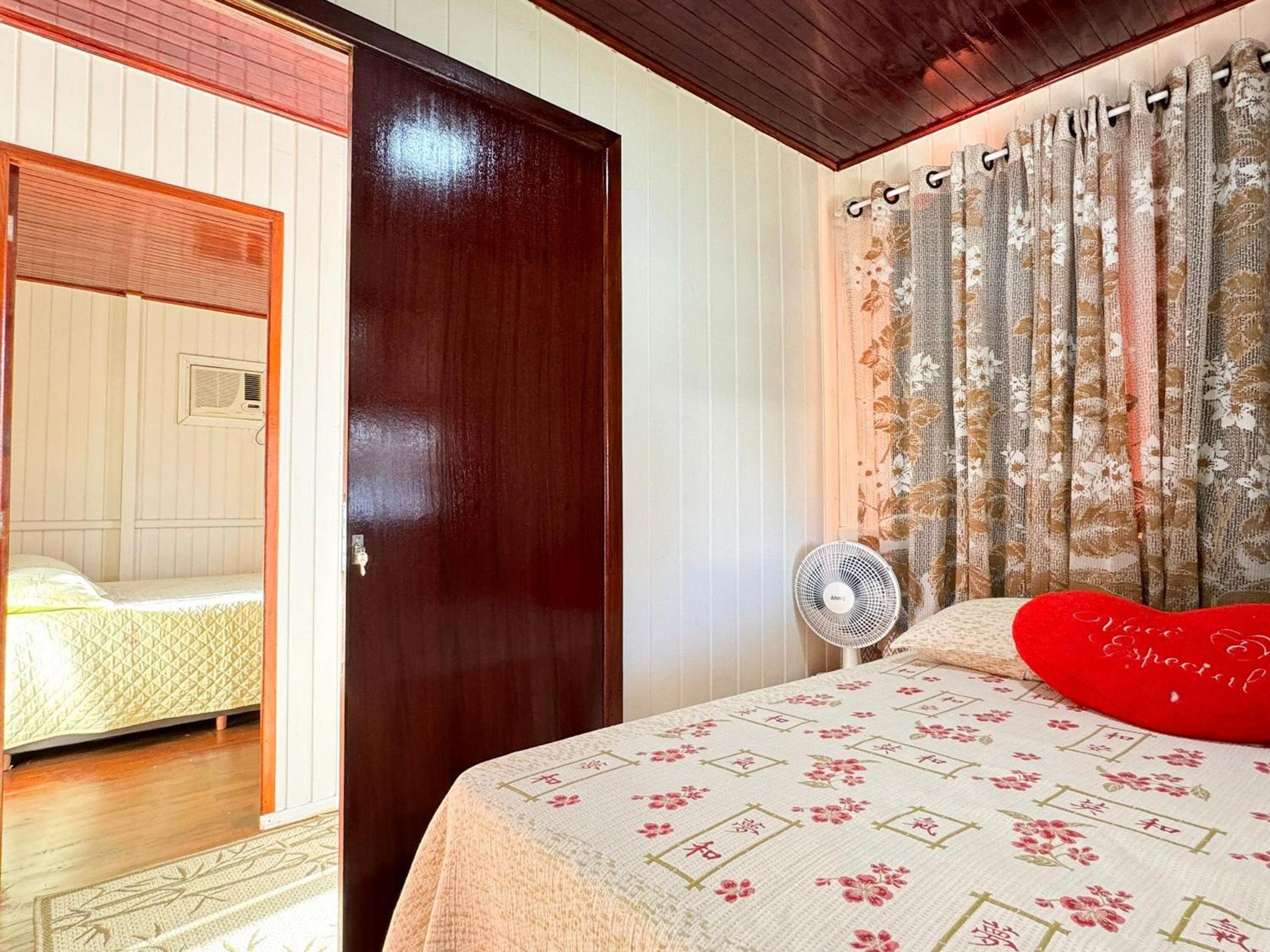 Casa Aconchegante na Lagoa de Ibiraquera - IMB003