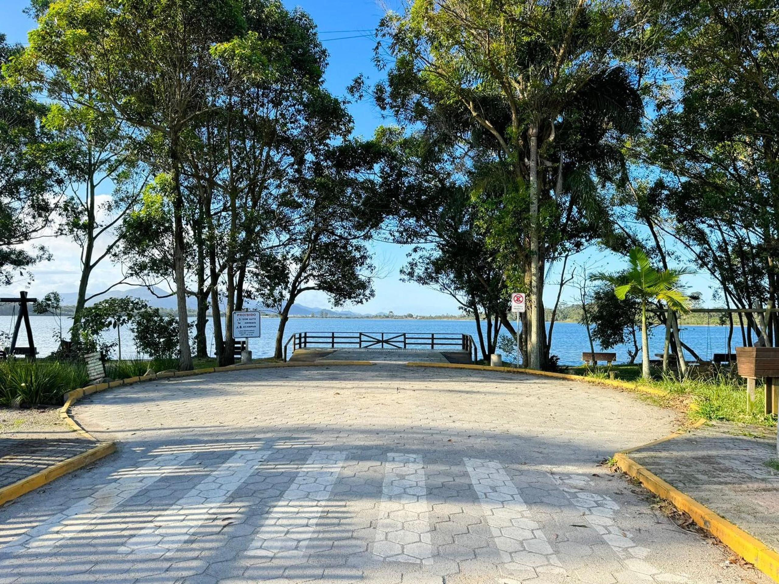 Casa Aconchegante na Lagoa de Ibiraquera - IMB003