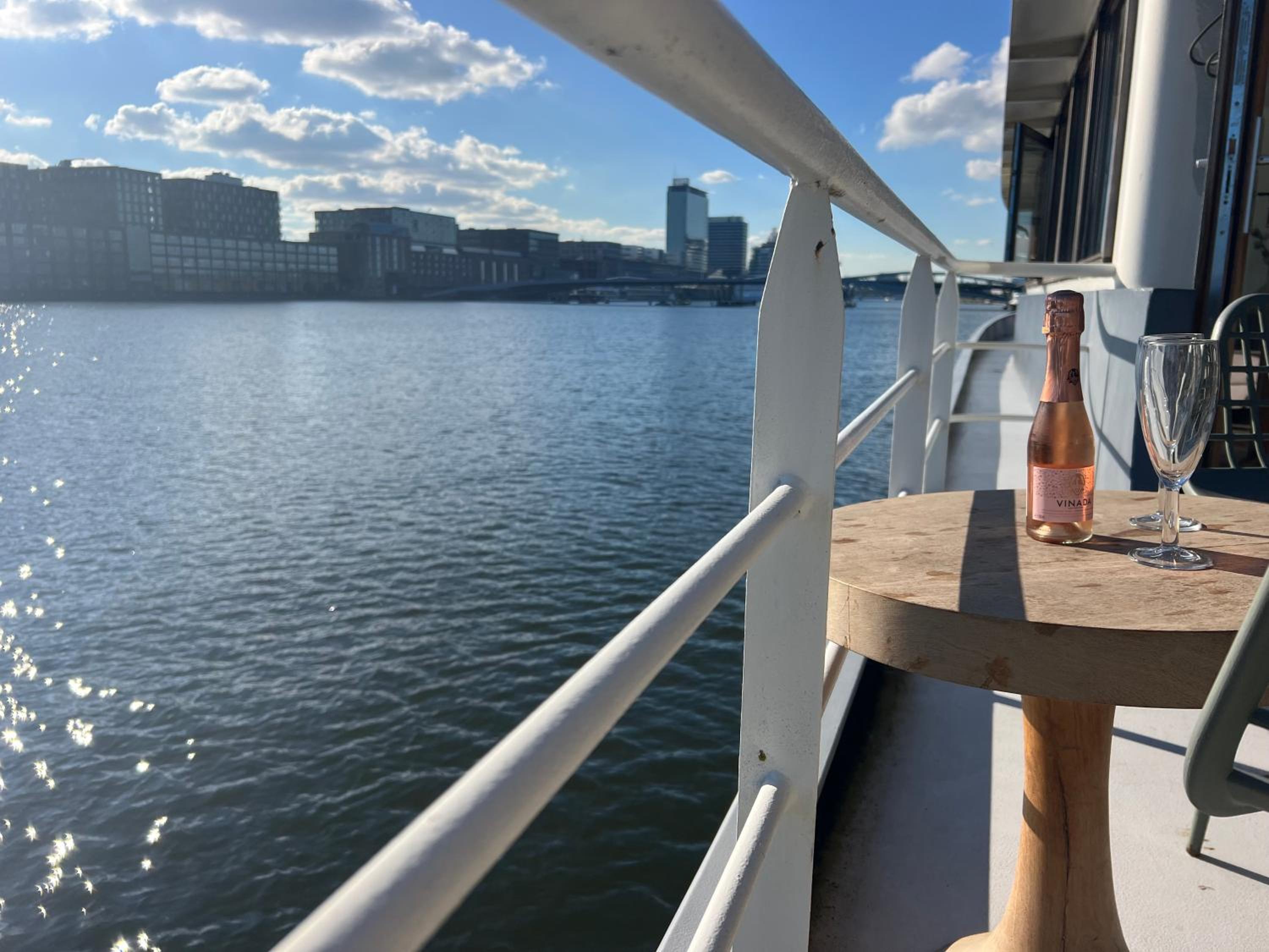Stunning boat with a view