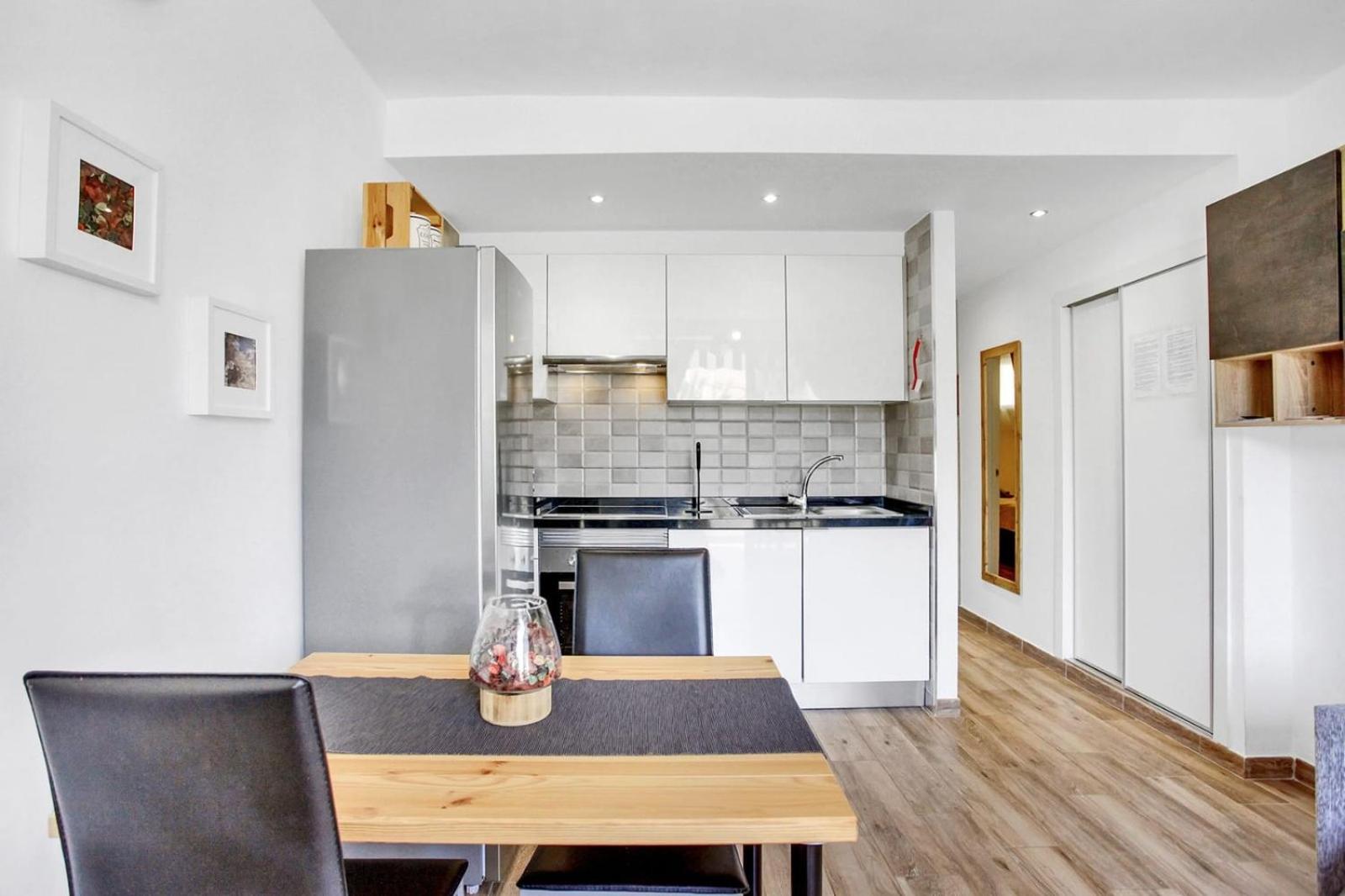 Modern Apartment Playa Honda in Playa de Las Americas