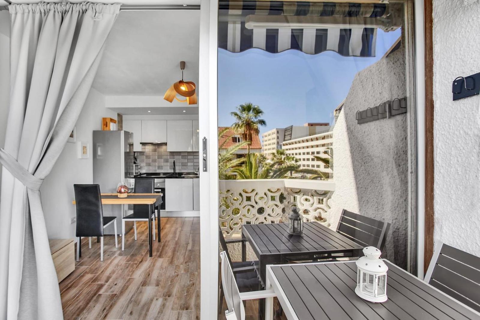 Modern Apartment Playa Honda in Playa de Las Americas