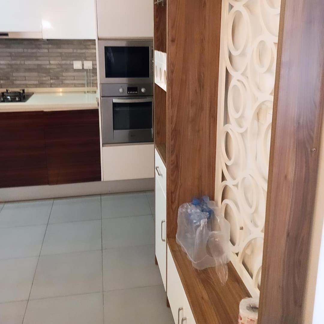 Enzo Apartments, Suites & Pods