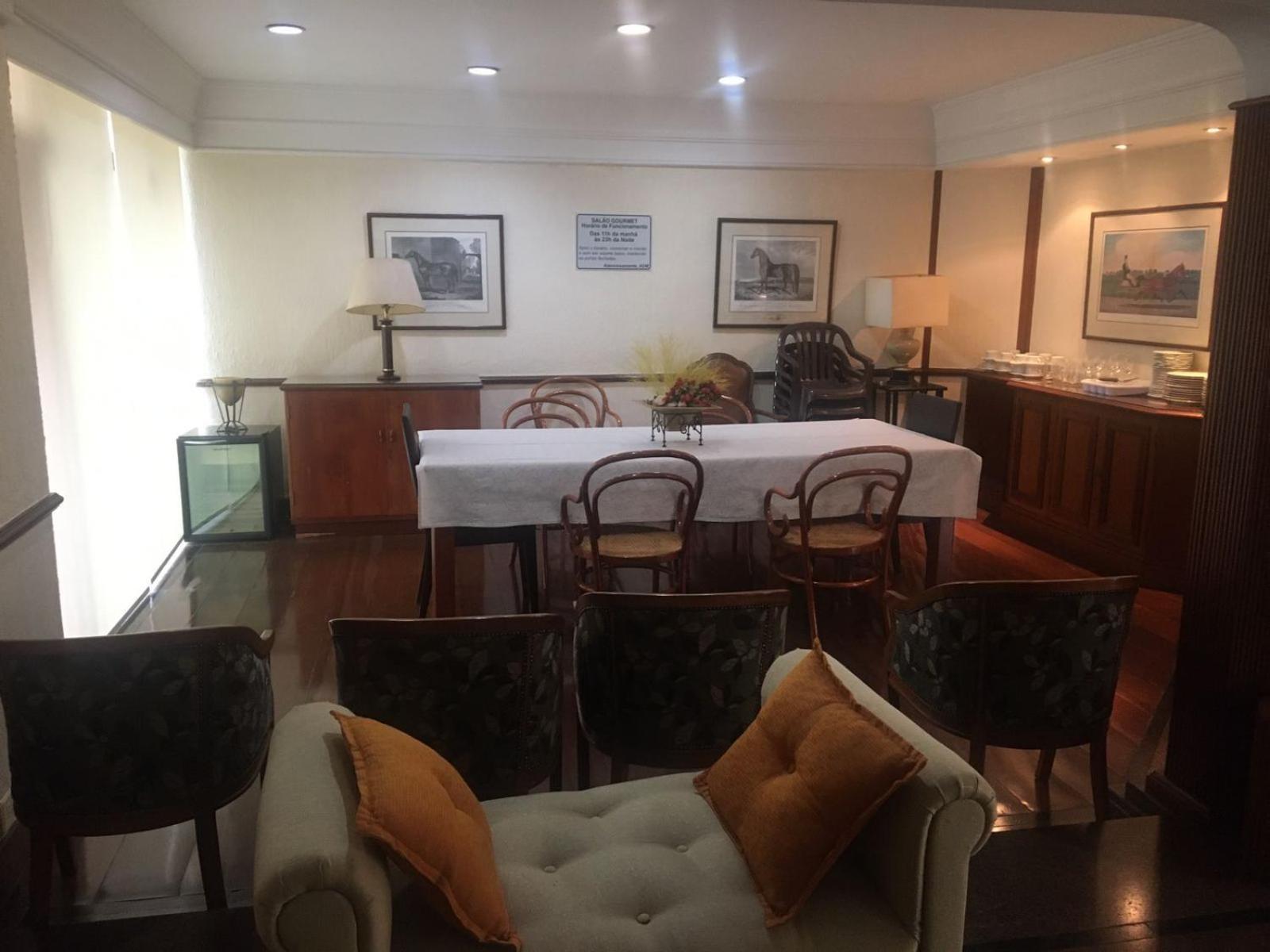 FIRST134 - Apartamento Clássico no coração do Jardim Paulista