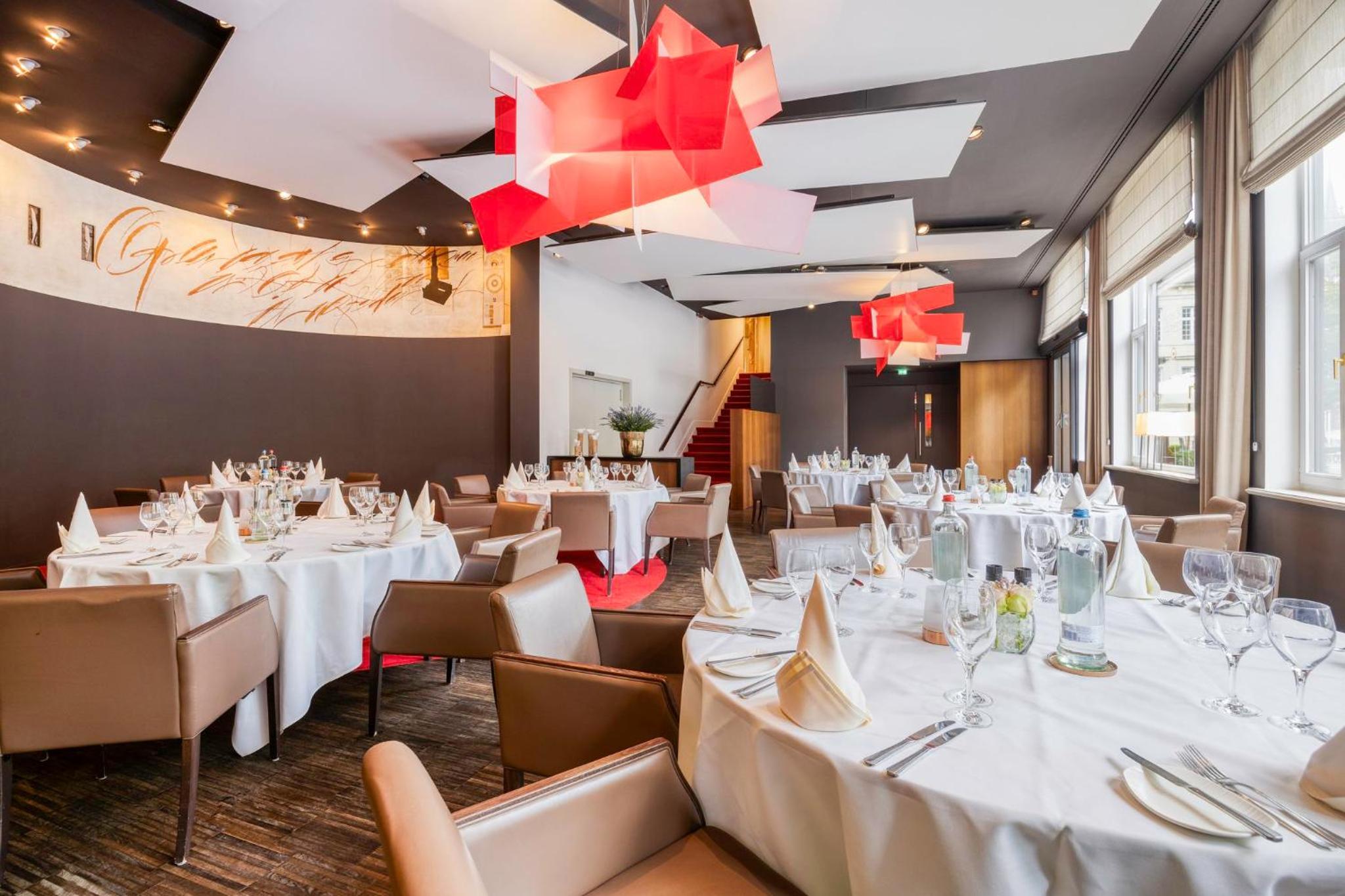 Bruges Vacations - Crowne Plaza Hotel Brugge, an IHG Hotel - Property Image 30