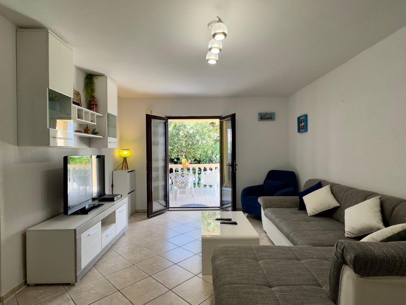 Apartments ASYA
