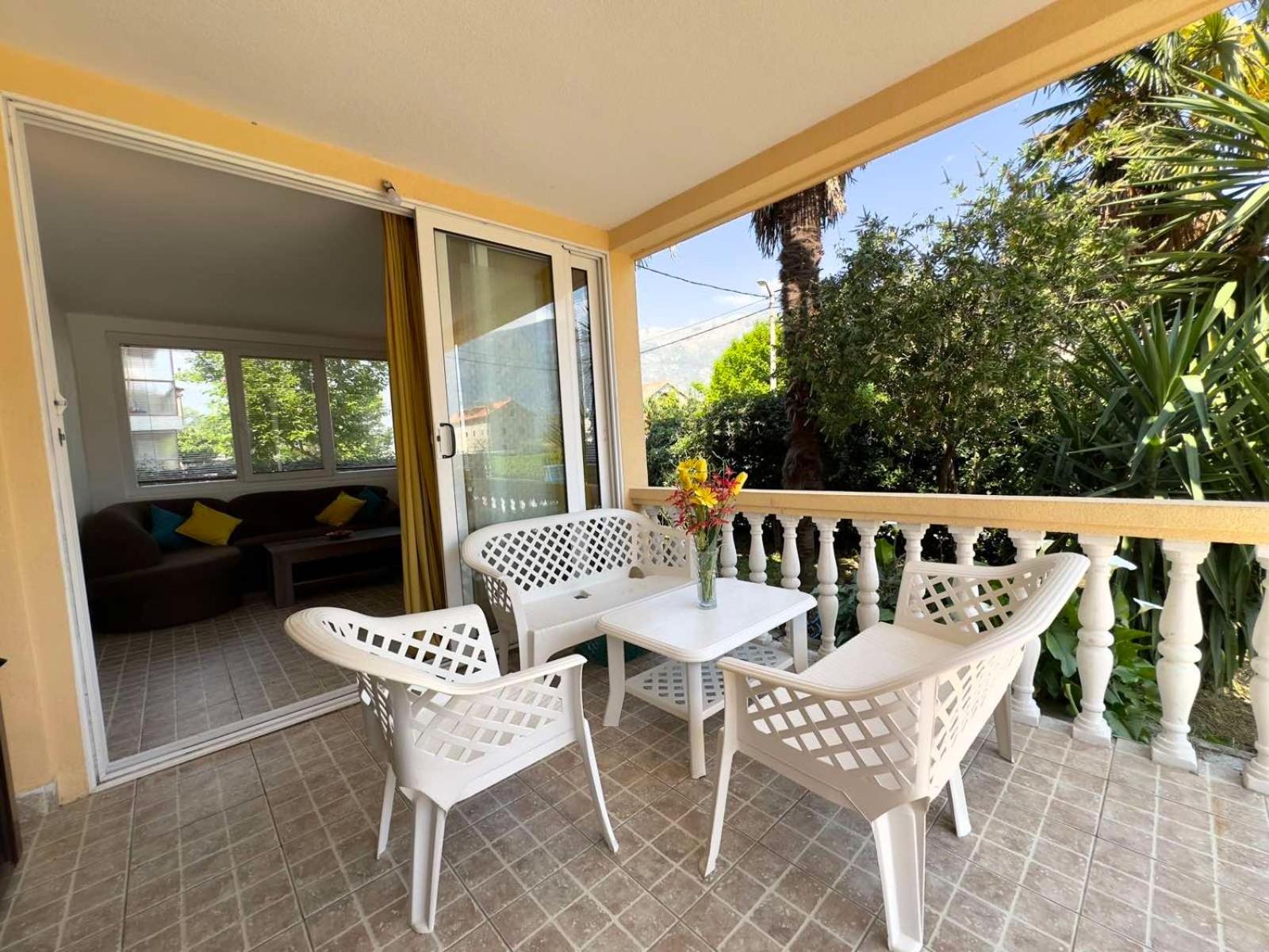 Apartments ASYA