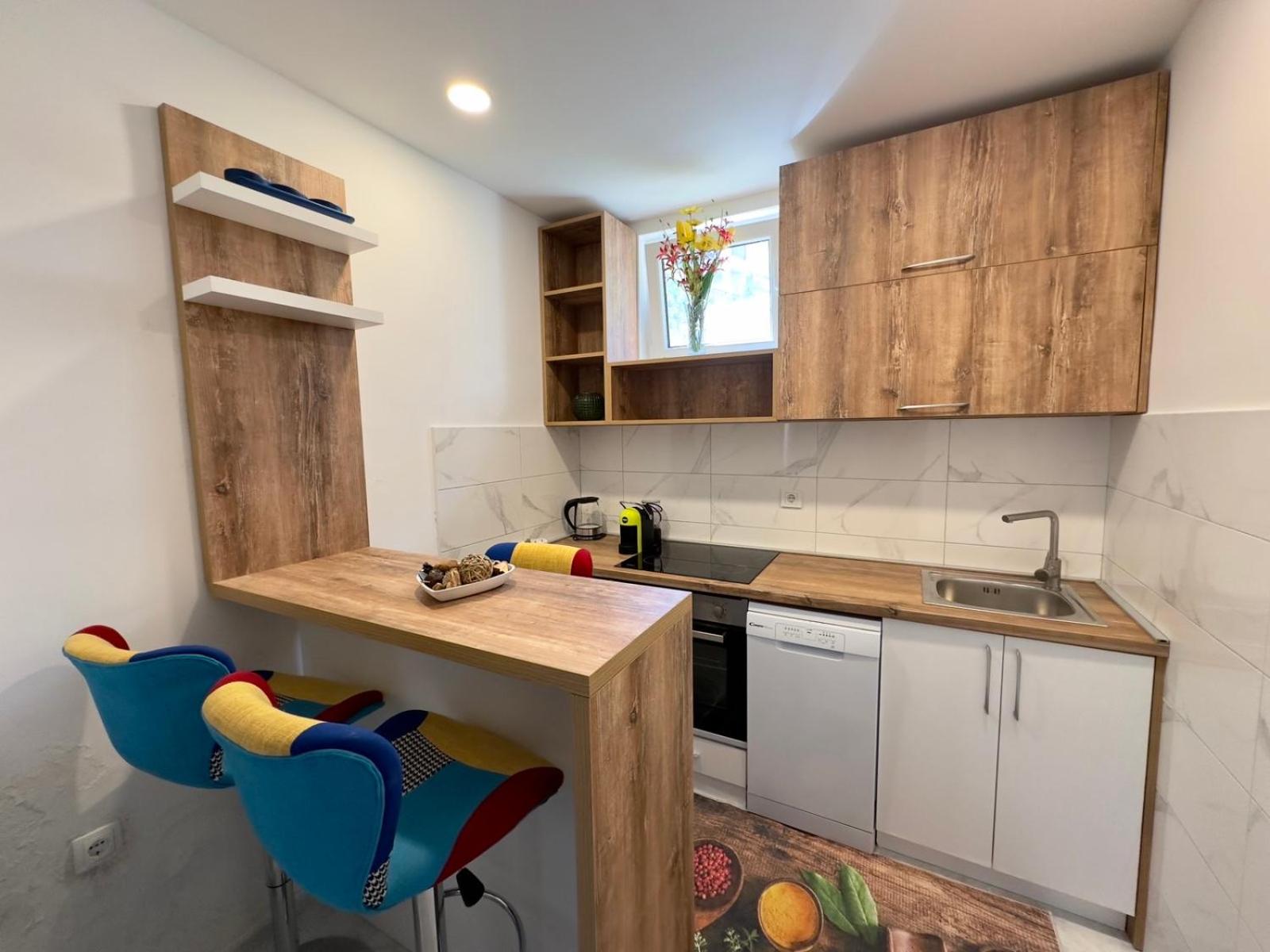 Apartments ASYA