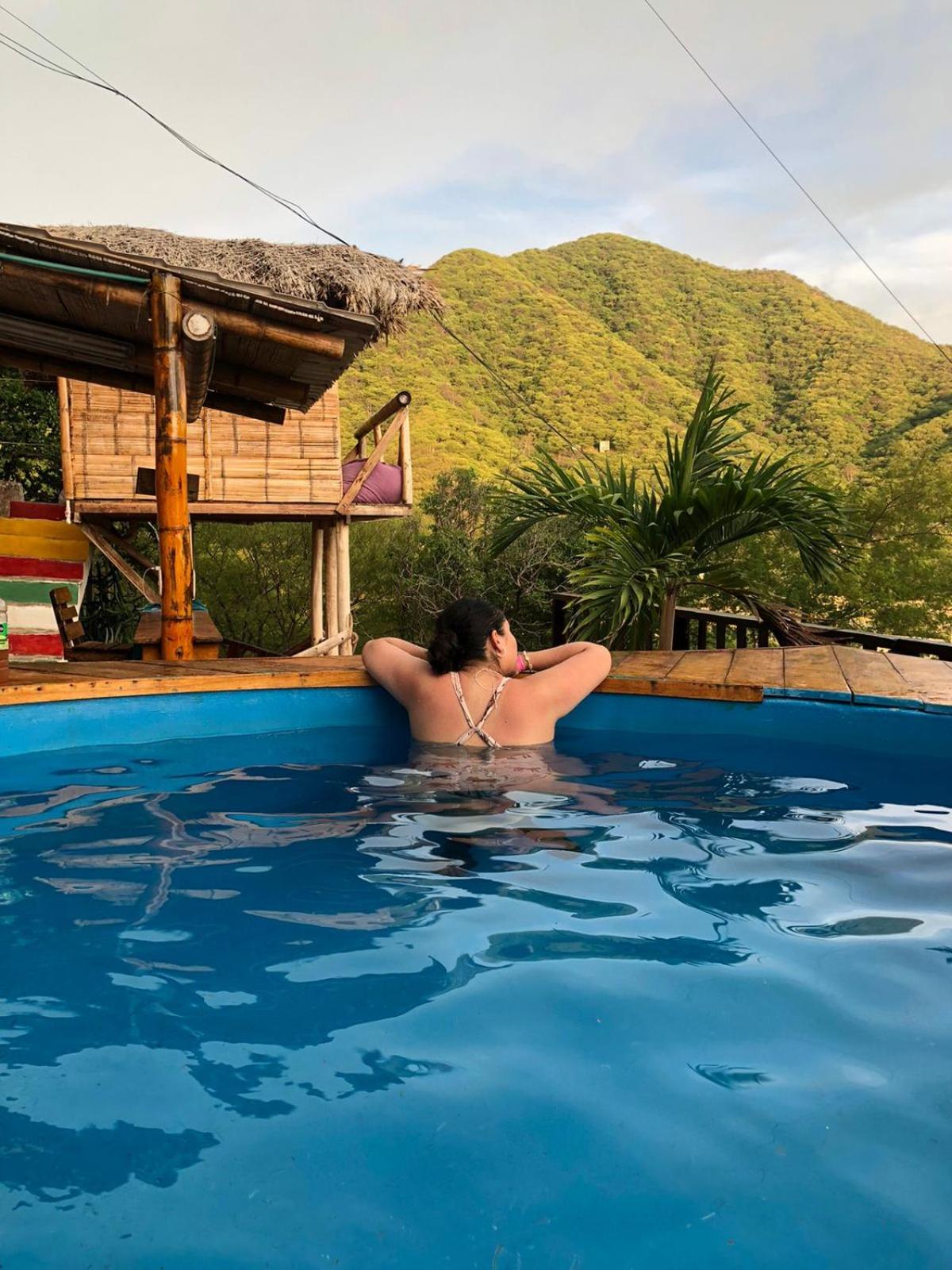 Casa Danisa Taganga con vista al mar, piscina, jacuzzi