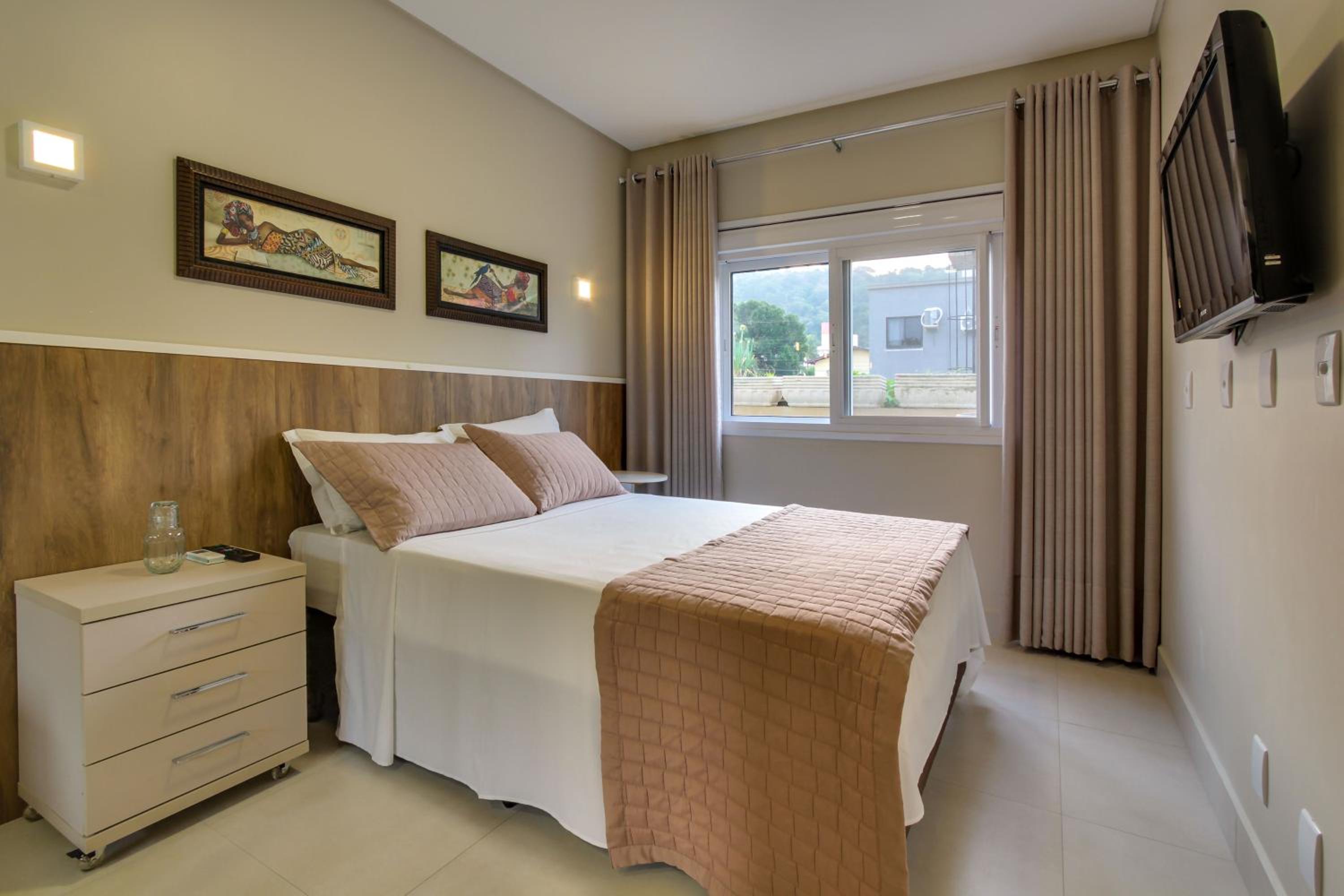 Residencial Casa Flora - Conforto no Coração de Bombinhas