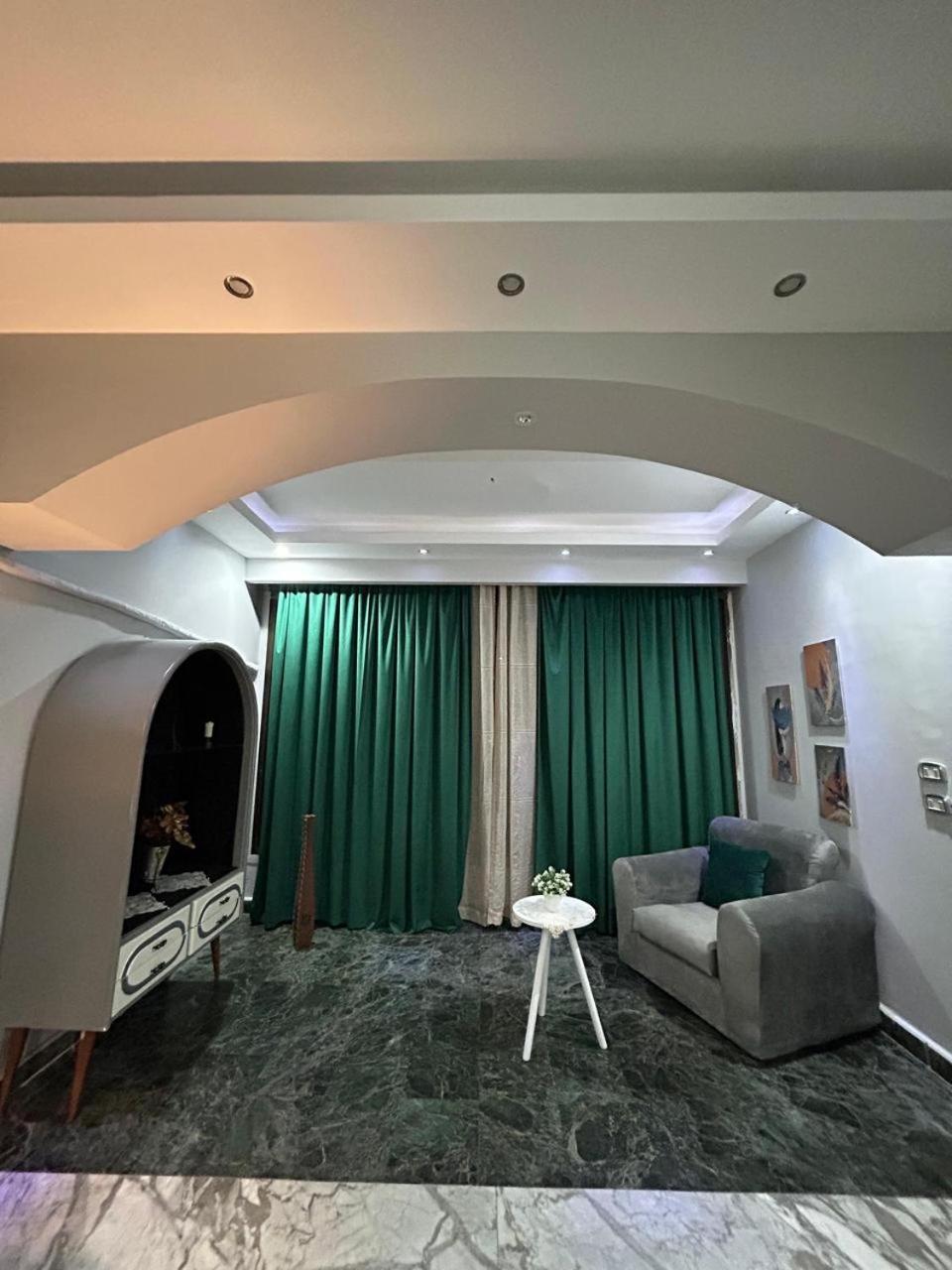 2BR Cozy Maadi Nile Corniche Apartment 4 Beds