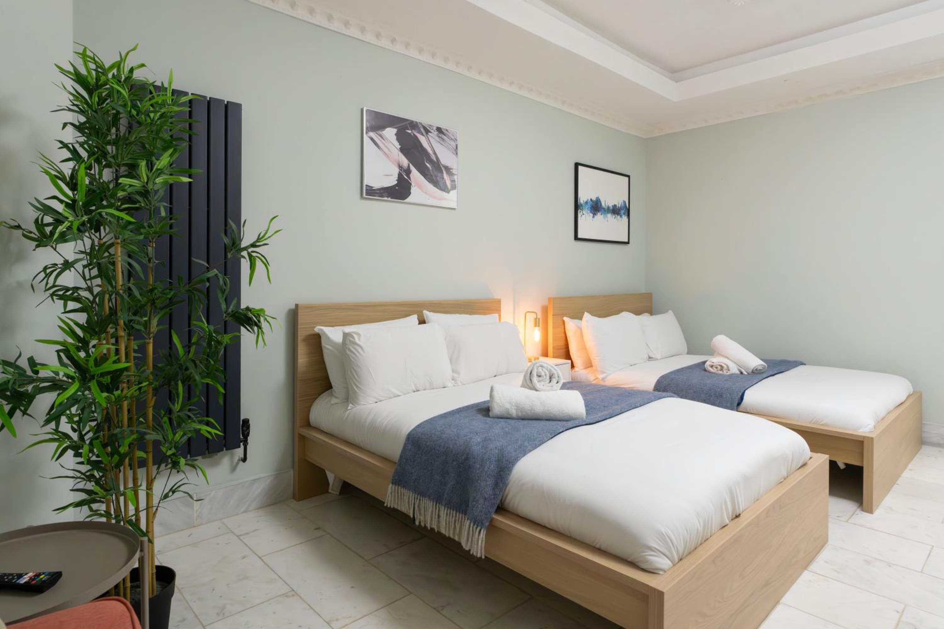 Finchley Road Studios & Apartments by PrimeCityHosts
