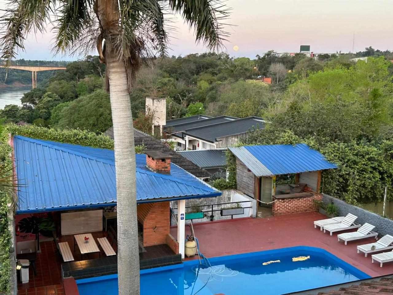 Guembe al Rio Hostel