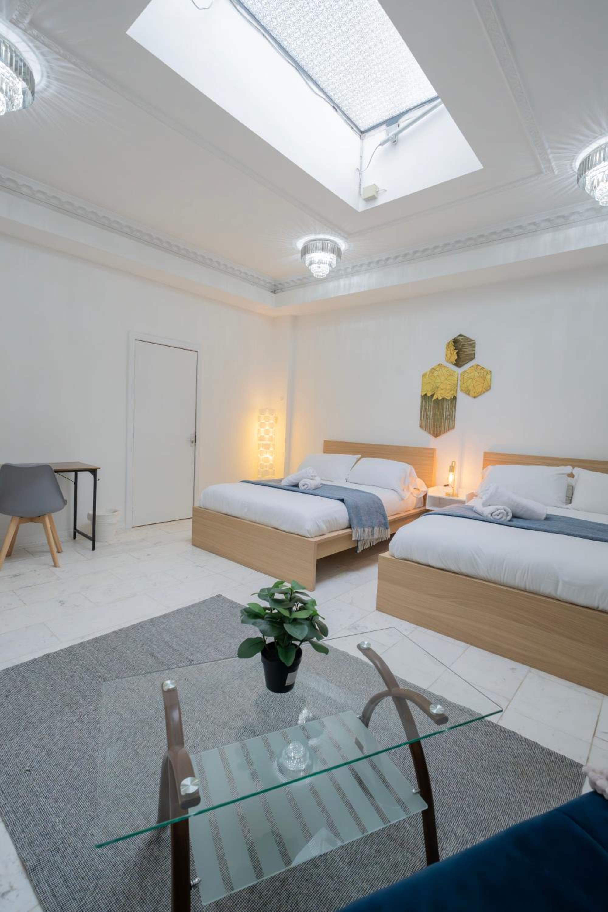Finchley Road Studios & Apartments by PrimeCityHosts