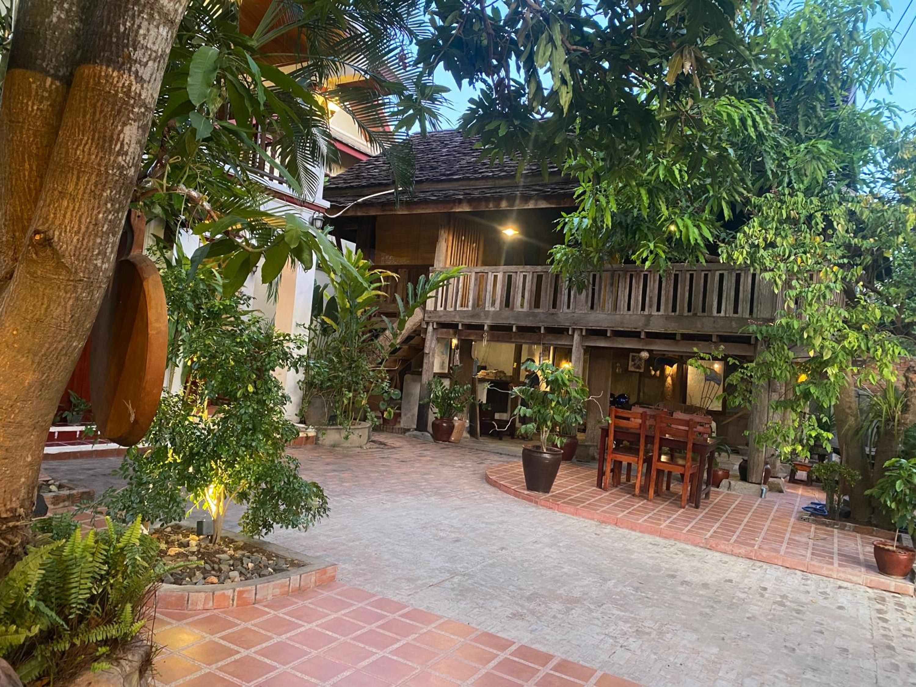 Golden Sun Boutique Hotel view 3