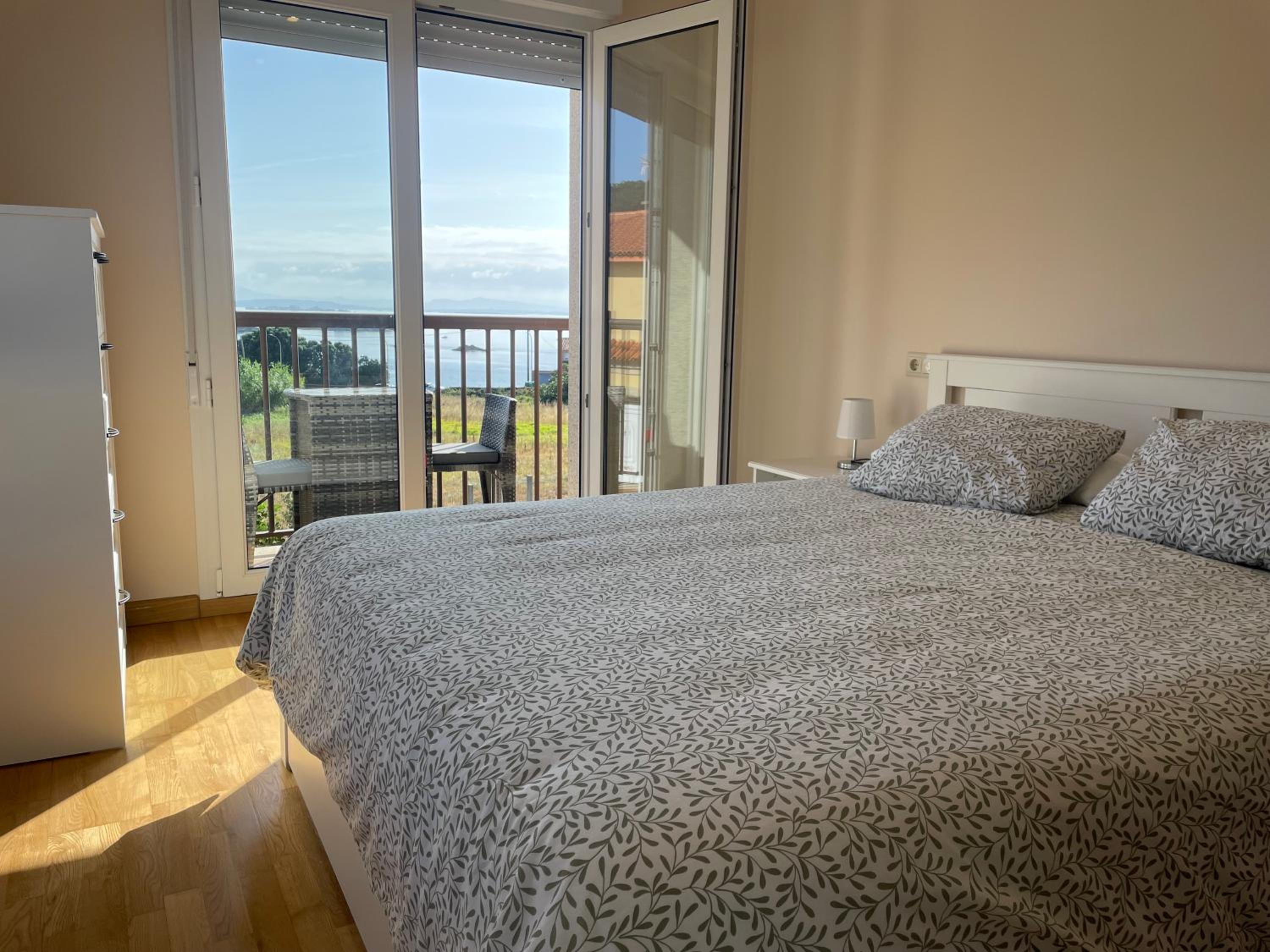 Apartamento a 50m de la playa by Cristian&Tamara"alquileres" view 3