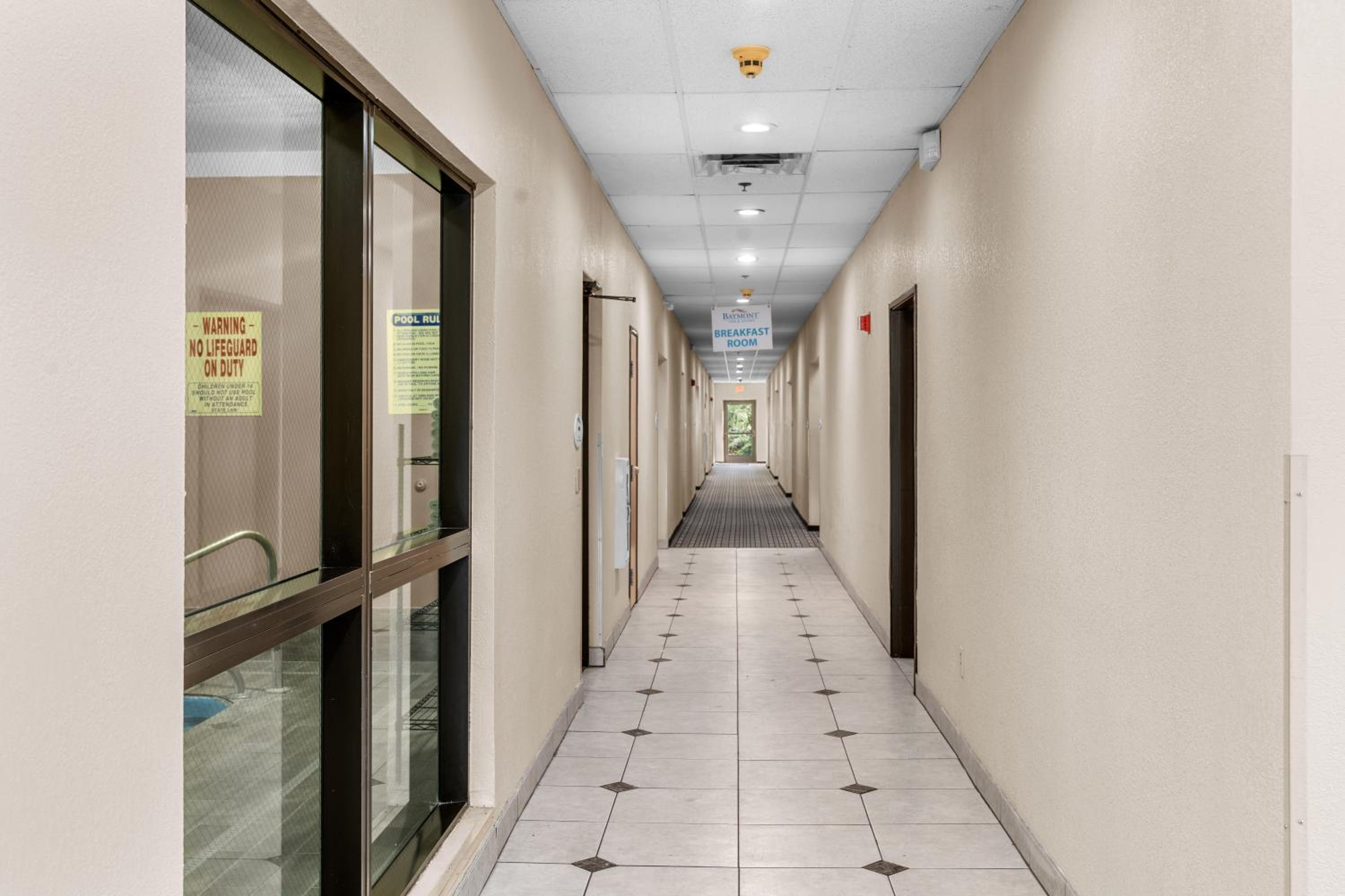 Lawrence Vacations - Baymont by Wyndham Lawrence - Property Image 6