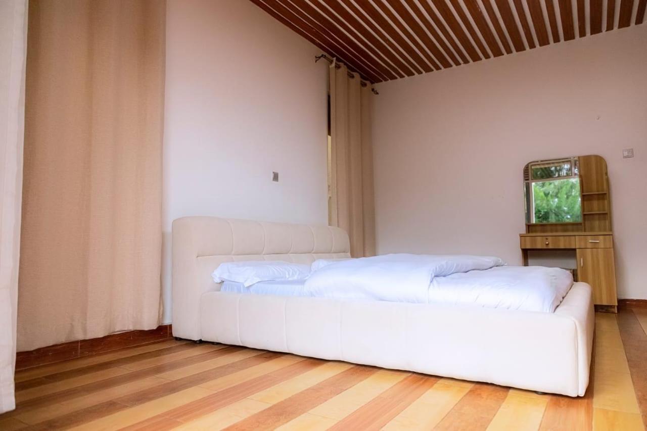 Simba Apartment GAJU