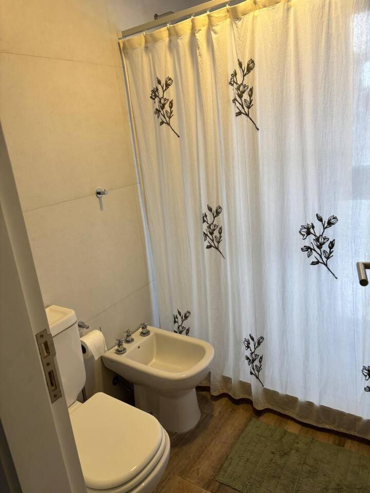 Casa en Barrio Privado con Pileta climatizada