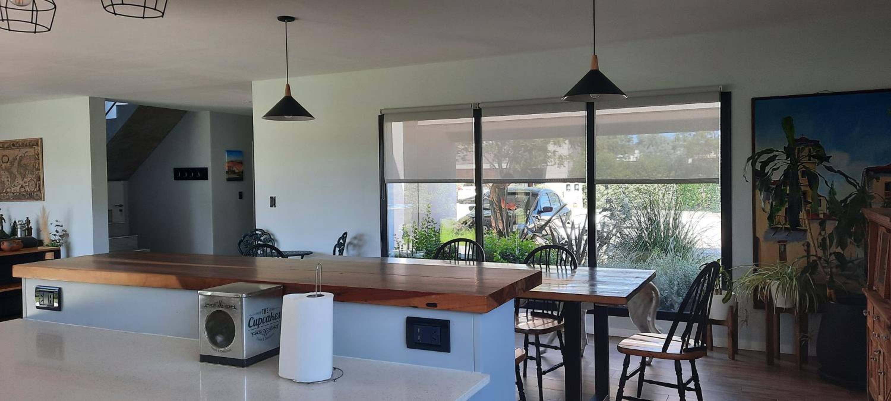 Casa en Barrio Privado con Pileta climatizada