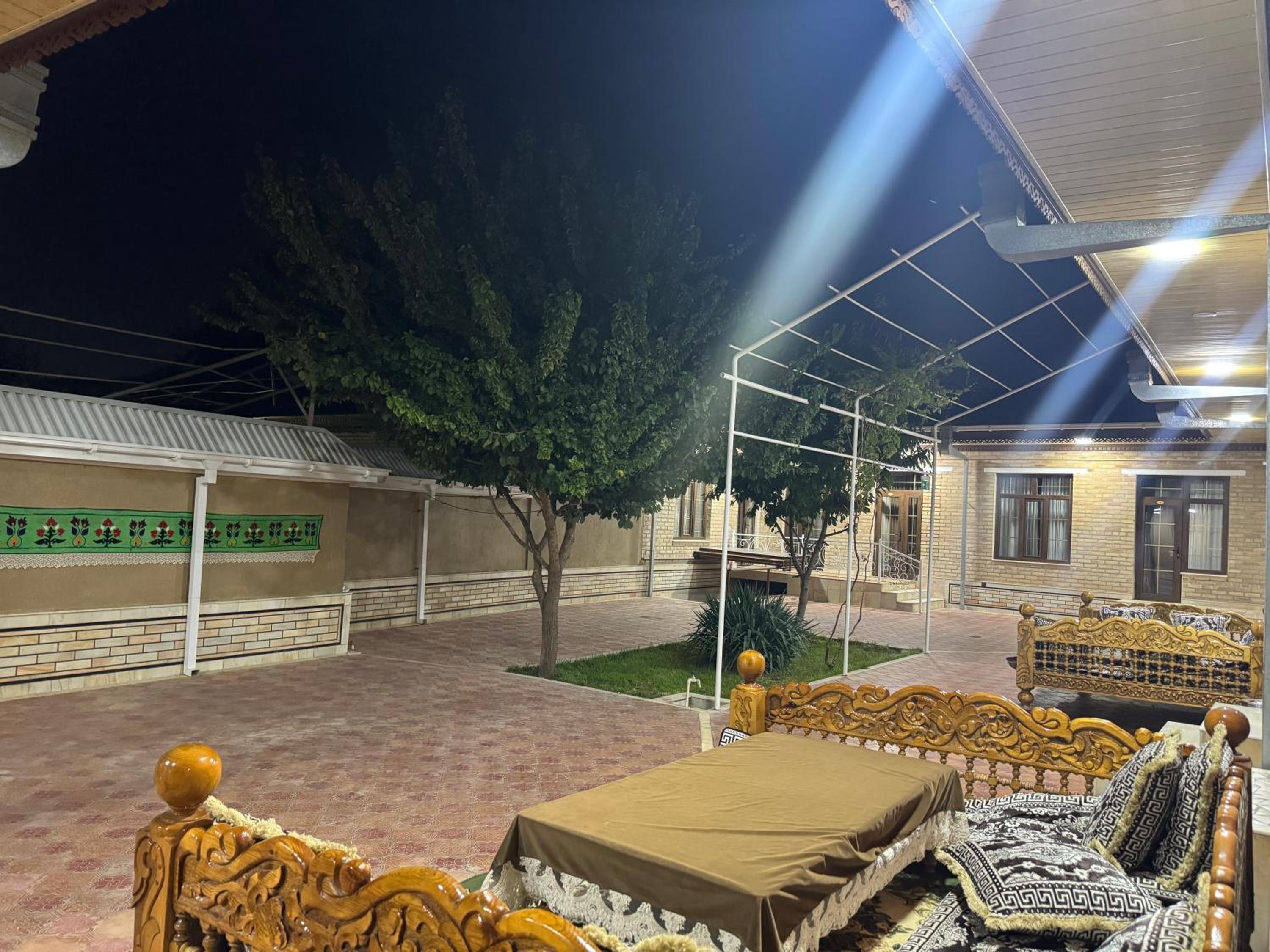 Salomat guest house