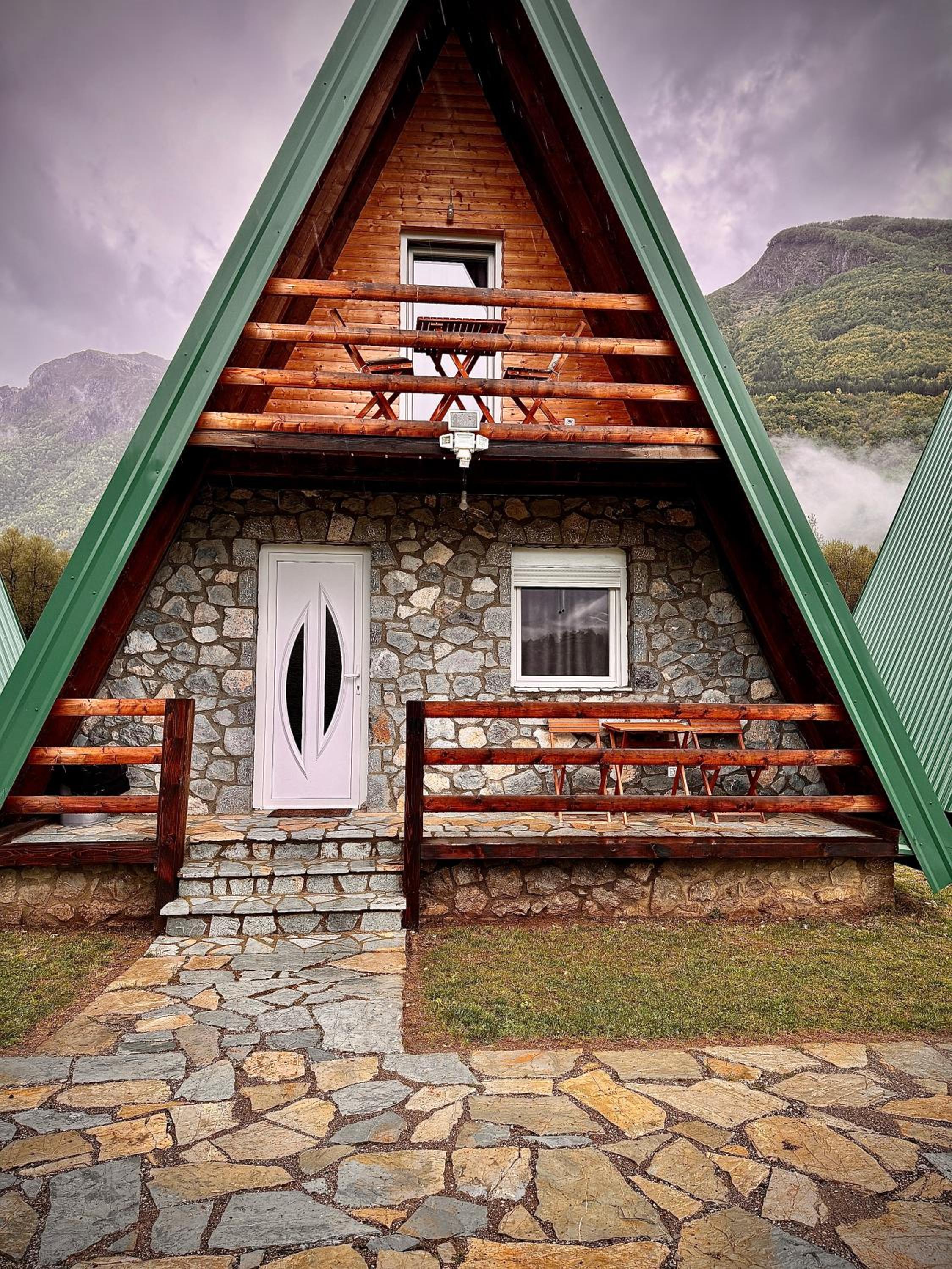 Mountain View RESORT