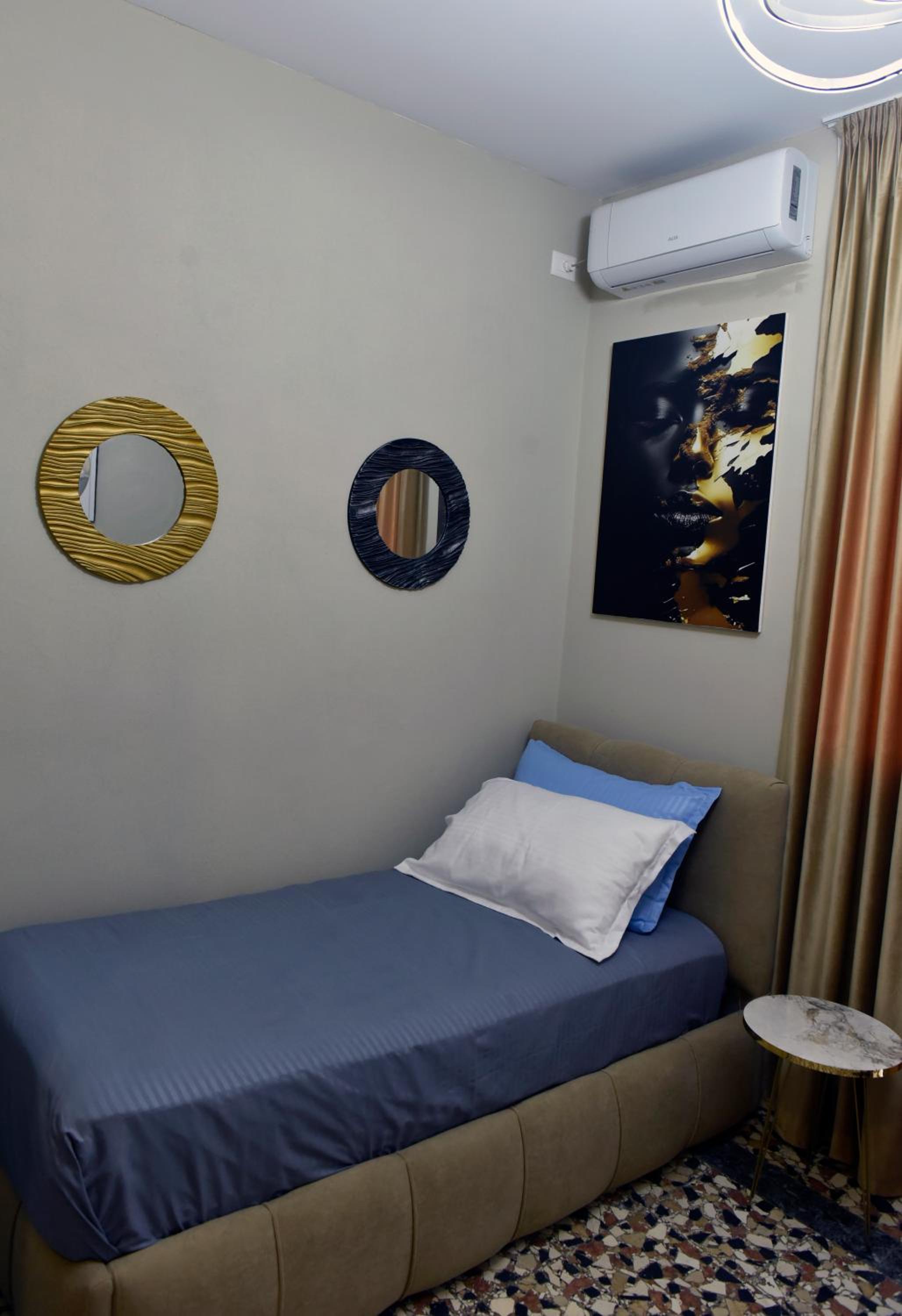 City Center Rooms and Apartments