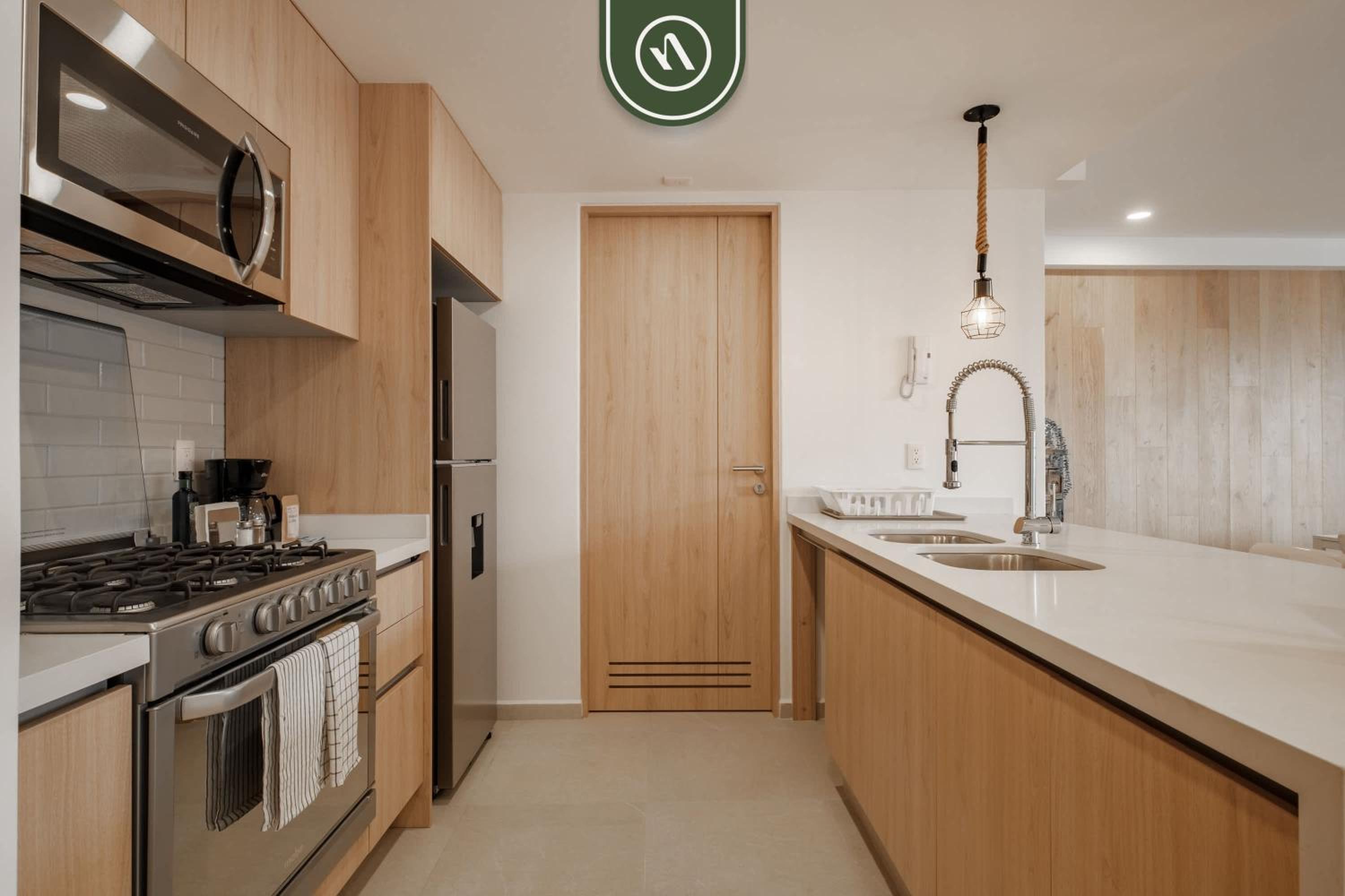 Luxury 2 BR Condo in Condesa photo 4