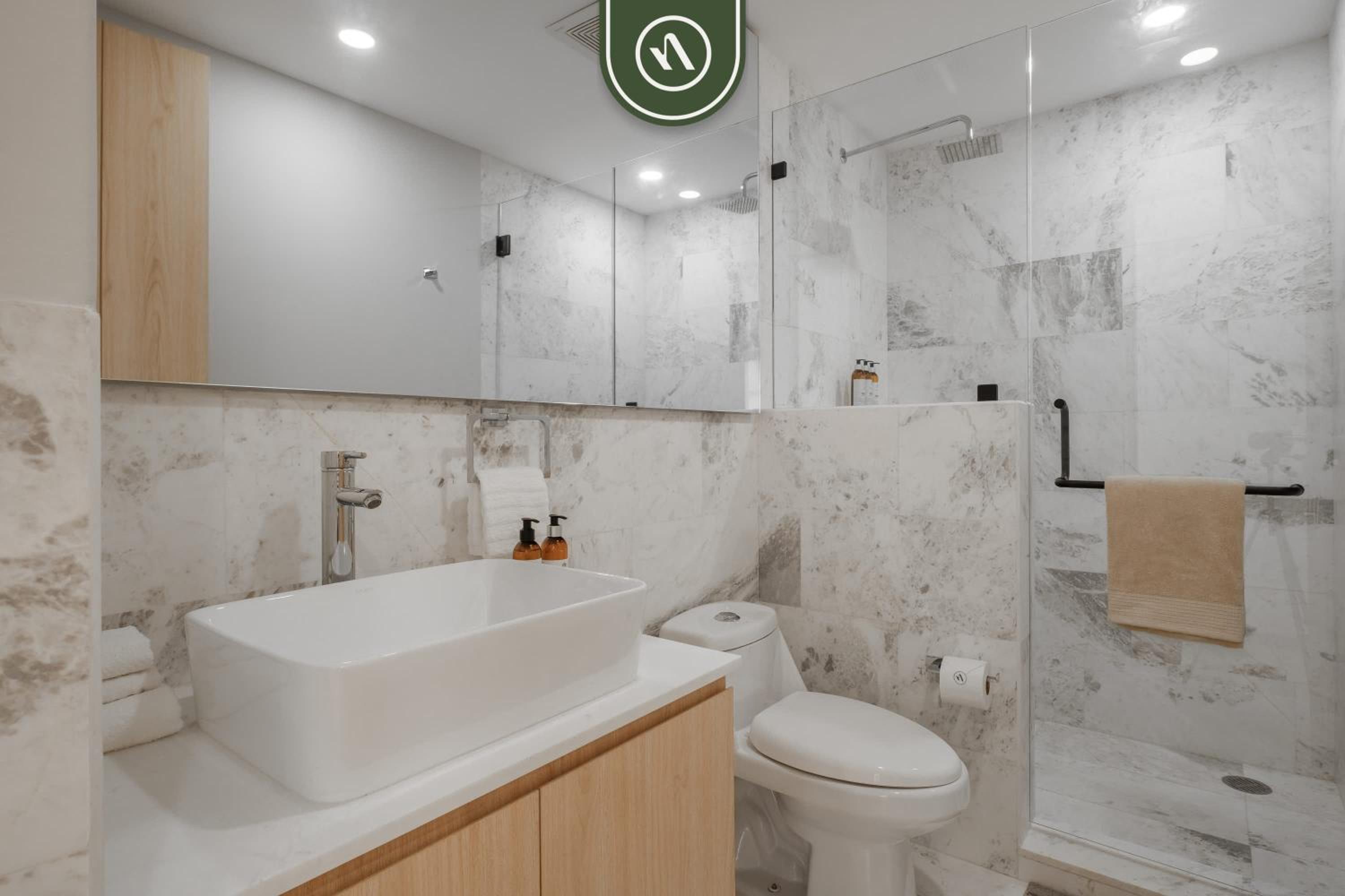 Luxury 2 BR Condo in Condesa photo 5
