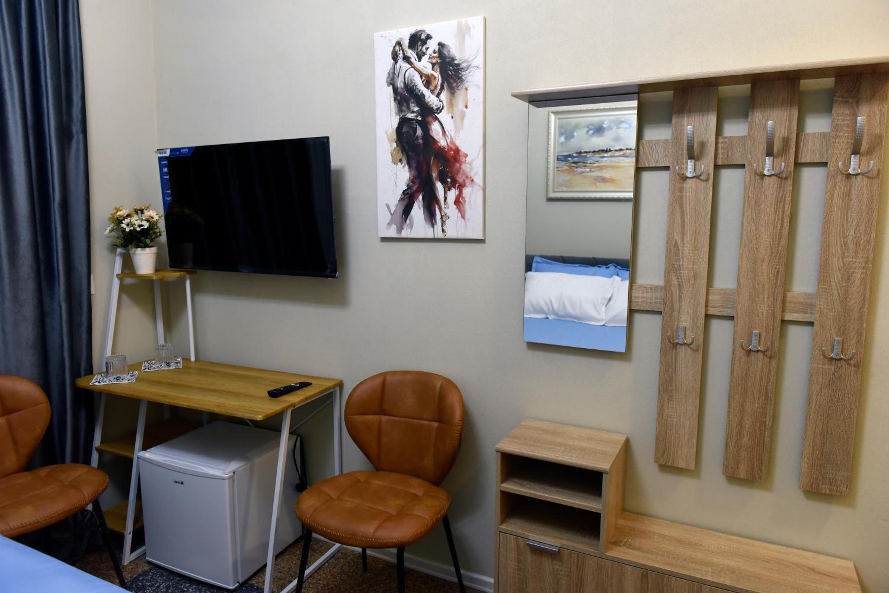 City Center Rooms and Apartments
