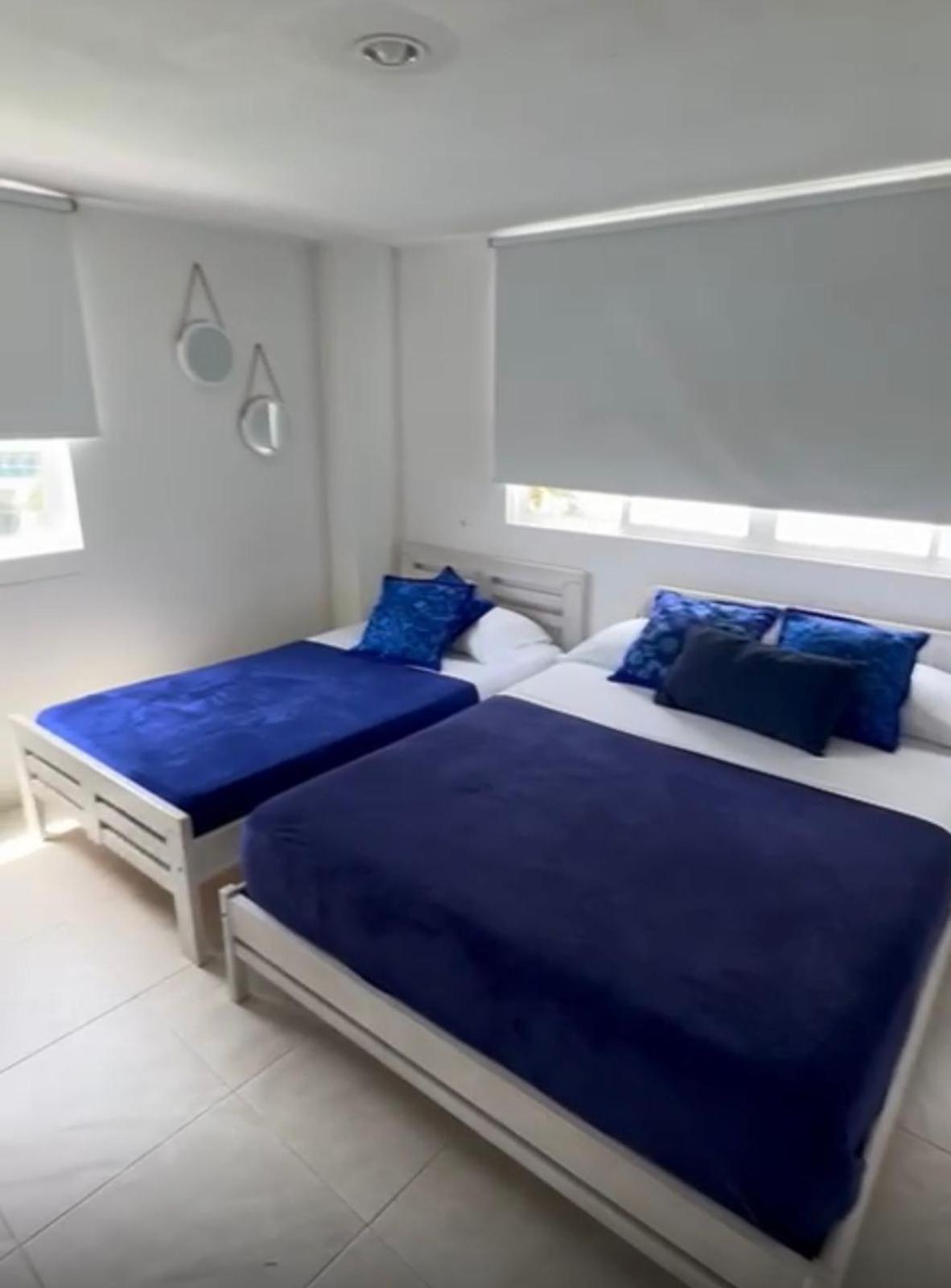 1 Cuadra De la playa Apartamentos Villa del Mar by Top