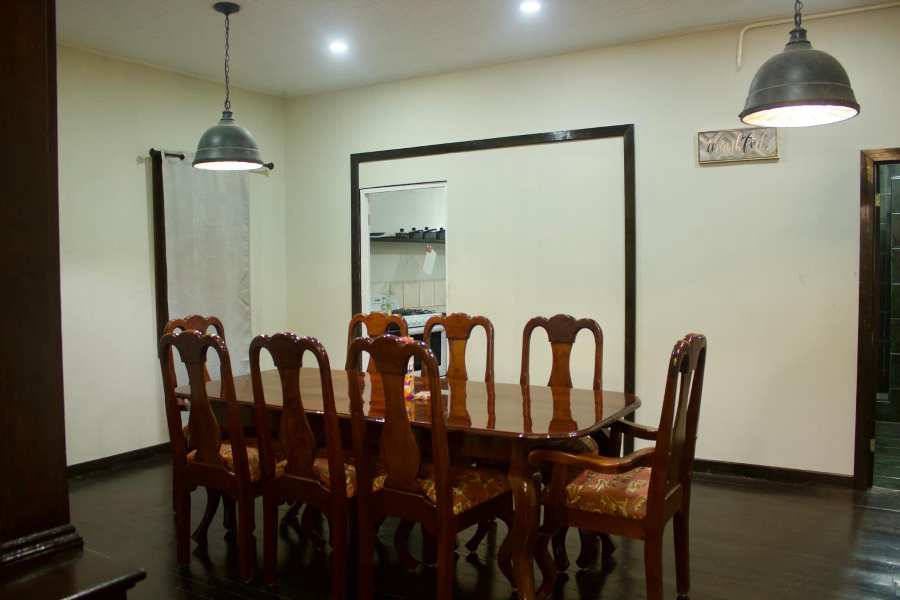 Travelart Backpackers Hostel