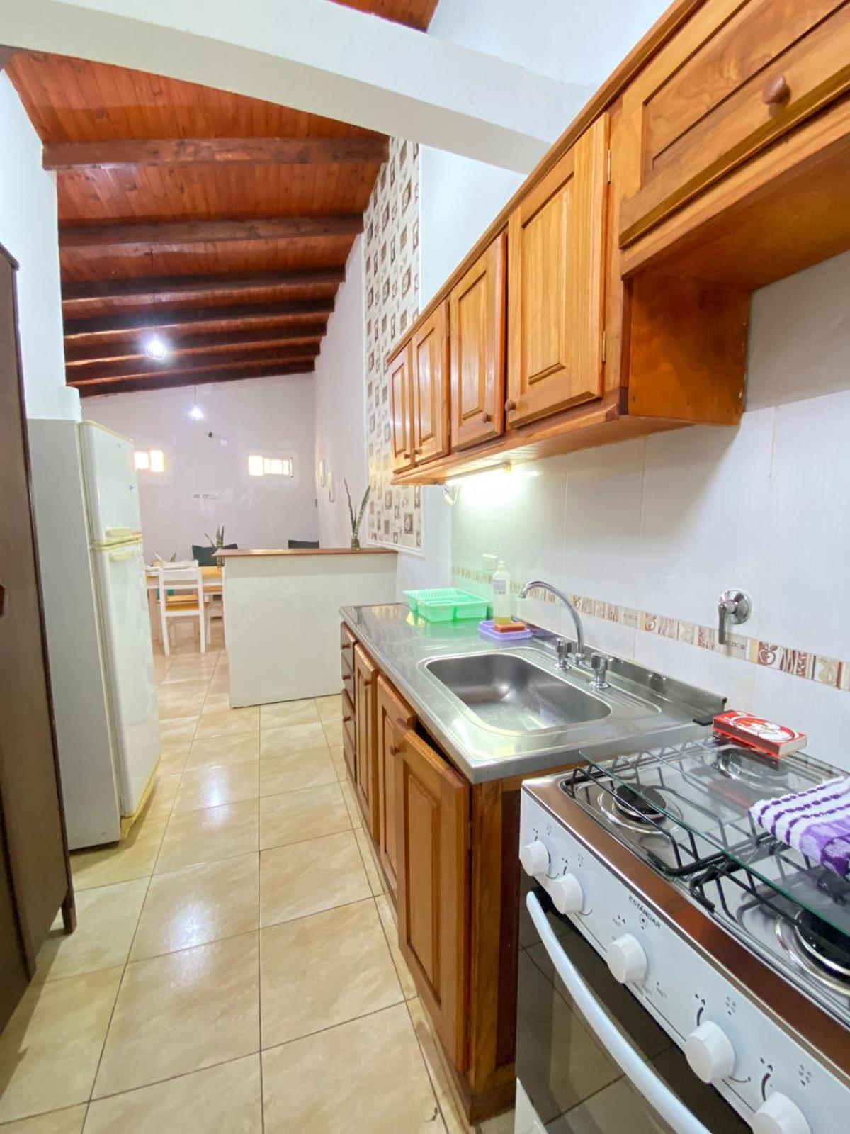 Ale's Apartments - Puerto Iguzú, Misiones
