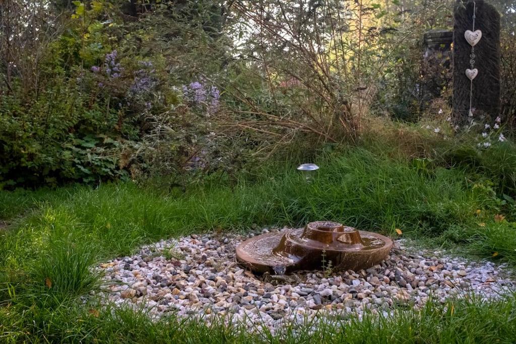 ENJOY COZY NEST View Hills Garden Forest Sauna Hottub