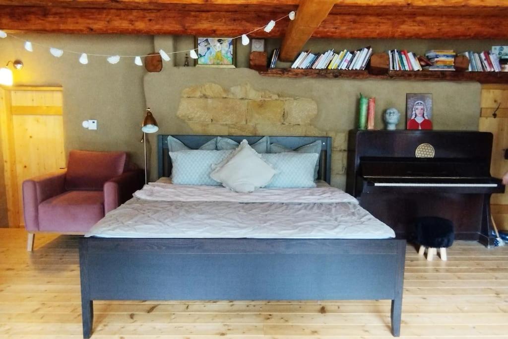 ENJOY COZY NEST View Hills Garden Forest Sauna Hottub