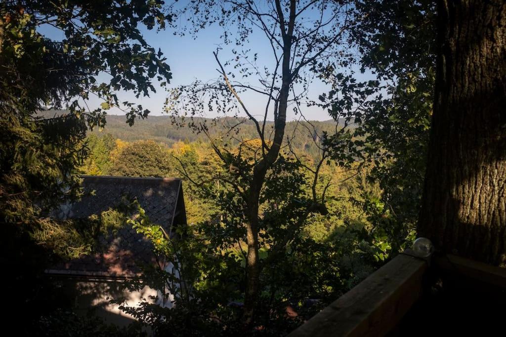 ENJOY COZY NEST View Hills Garden Forest Sauna Hottub