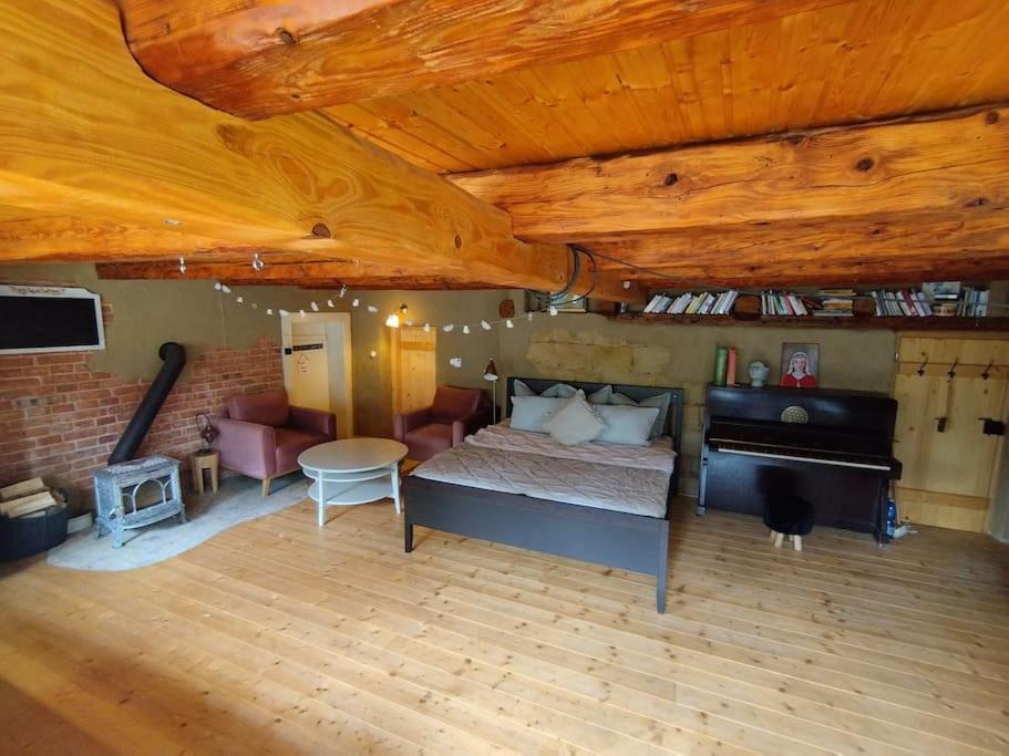 ENJOY COZY NEST View Hills Garden Forest Sauna Hottub