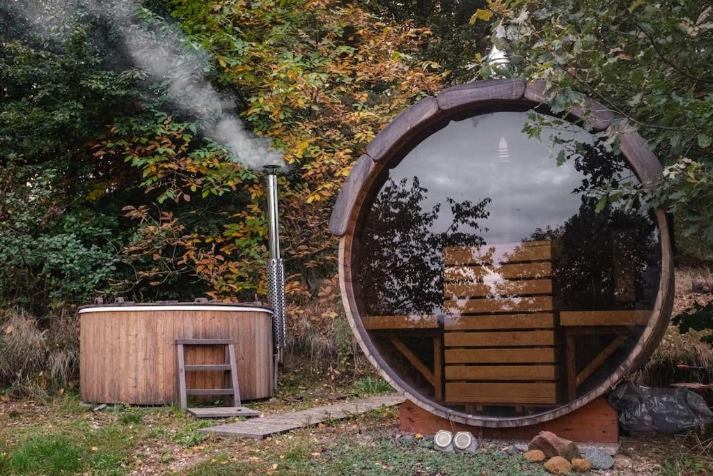 ENJOY COZY NEST View Hills Garden Forest Sauna Hottub