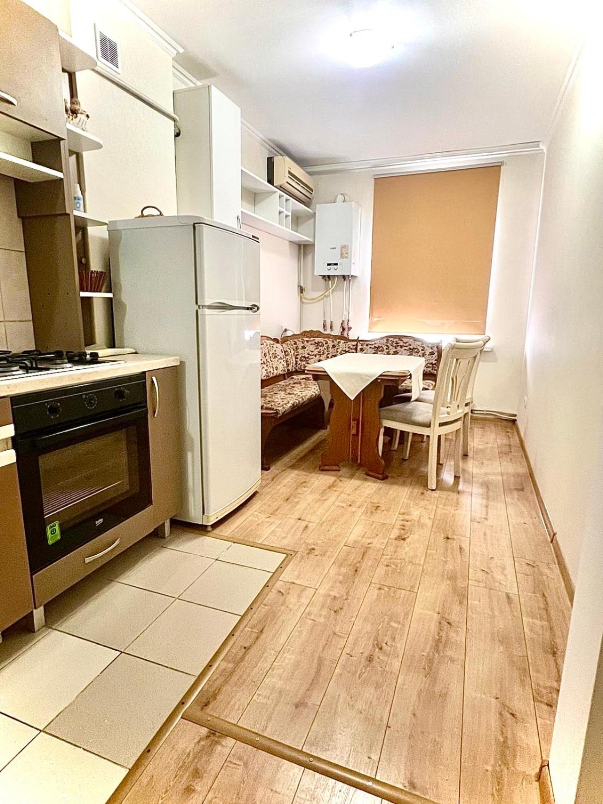 Apartament centru Chisinau view 5