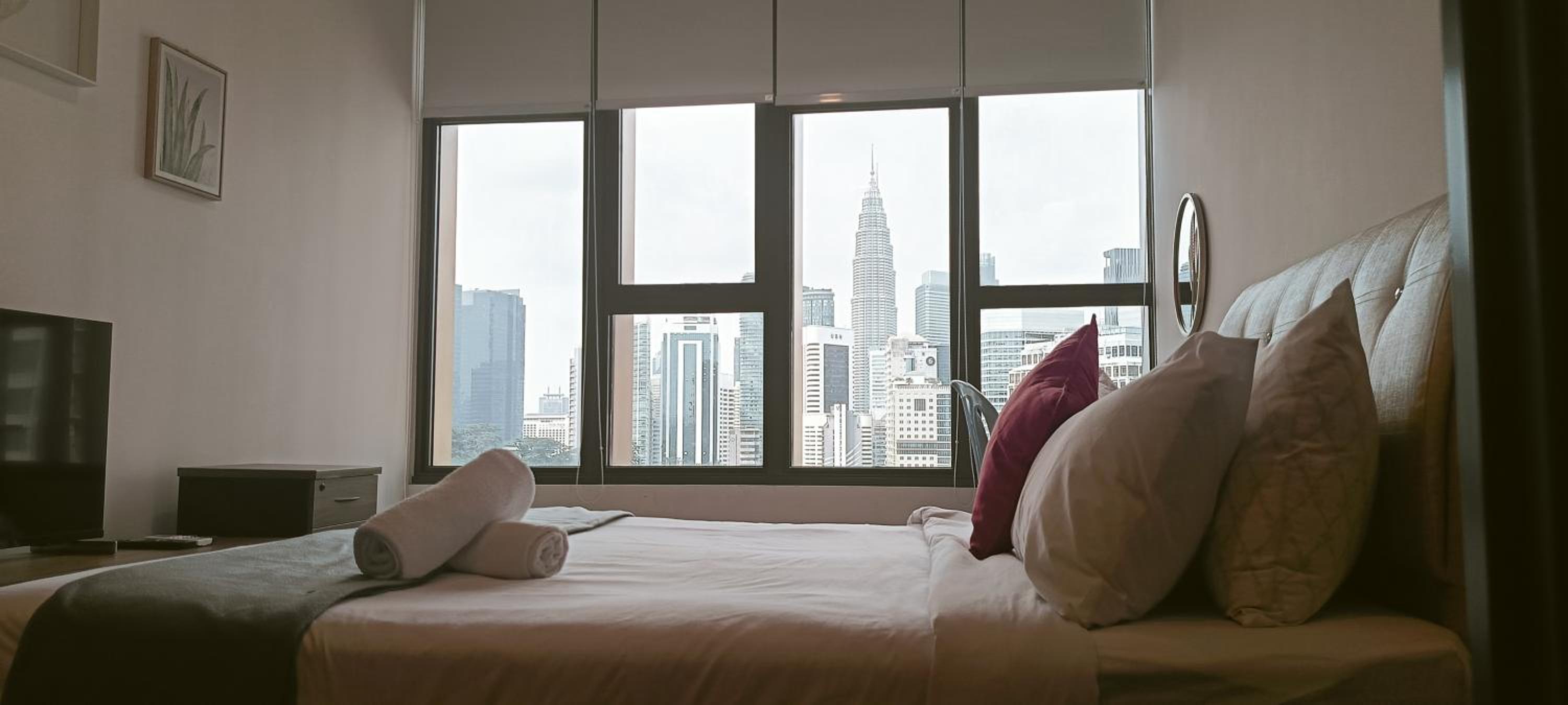 KLCC View King Bed Hidden Haven