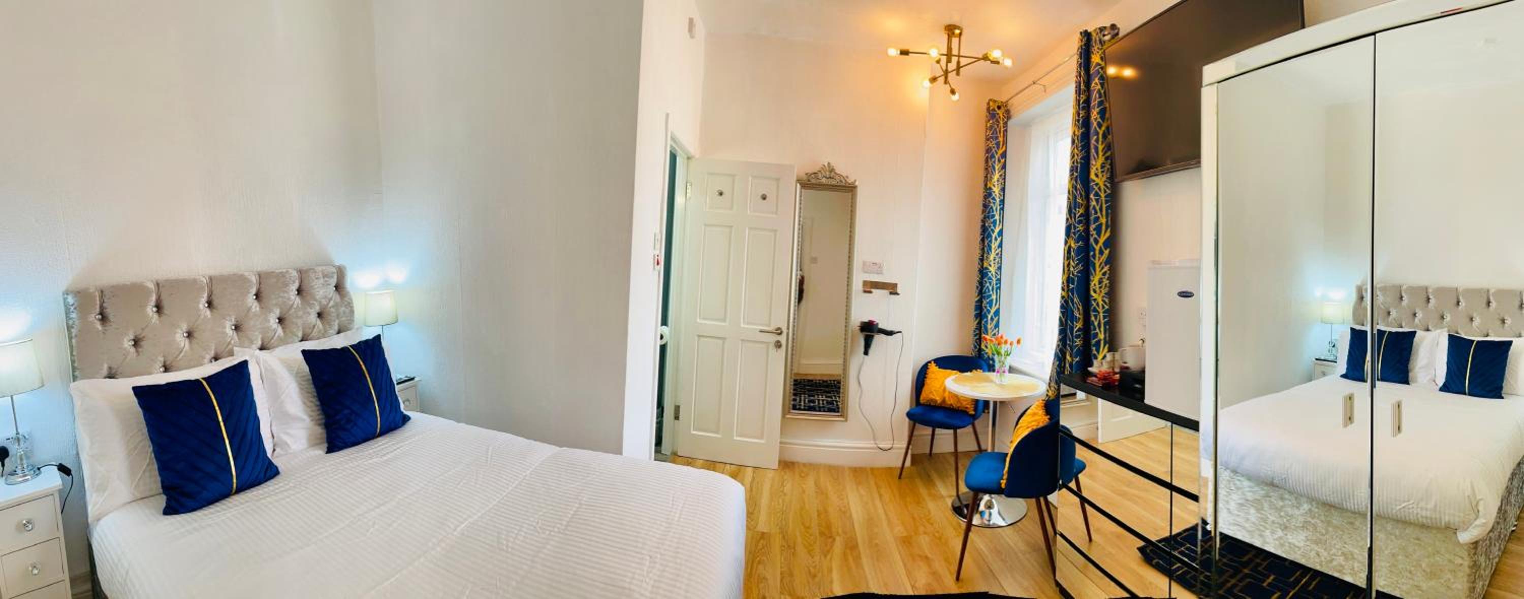 Double Room with Private Bathroom Partial Tower view 16 Havelock Street - 5 view 5