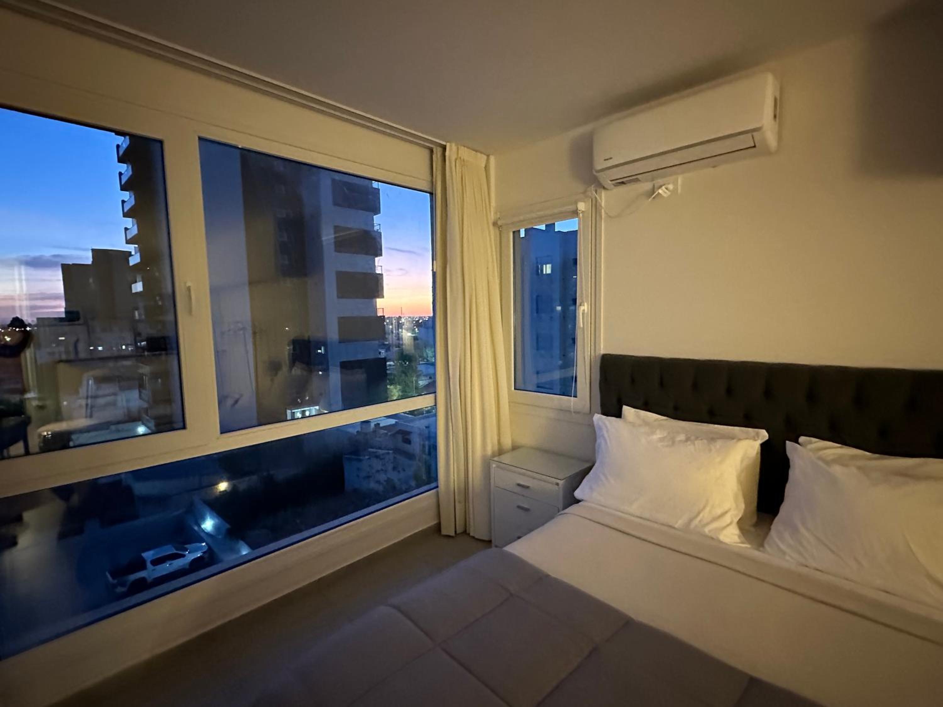 ESPACIO ESTOMBA 666 Elegante estudio con cochera