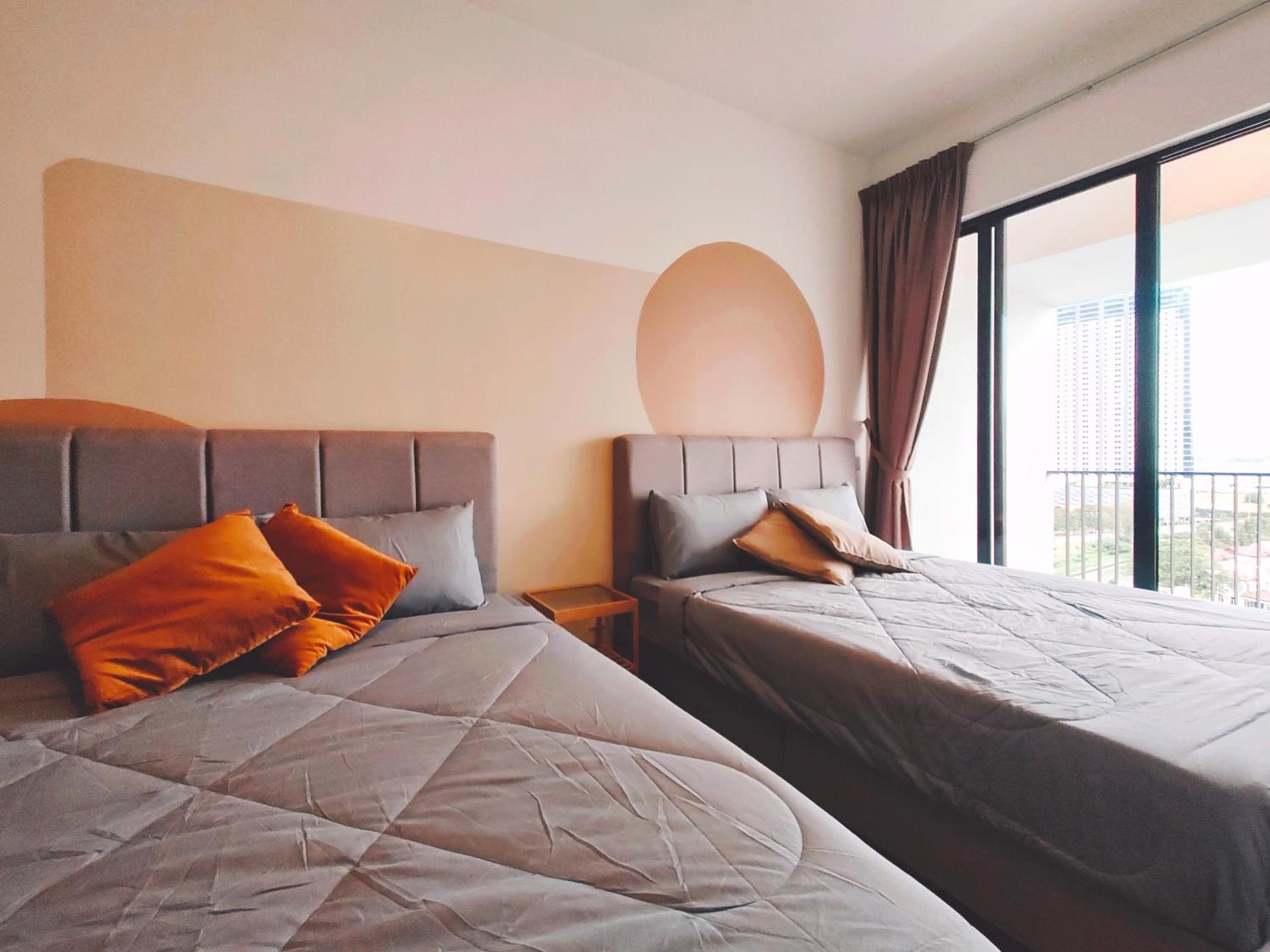 The Landmark by Katana 3BR to 4BR Luxury Seaview Landmark Homestay at Gurney 15-16pax 无敌海景套房