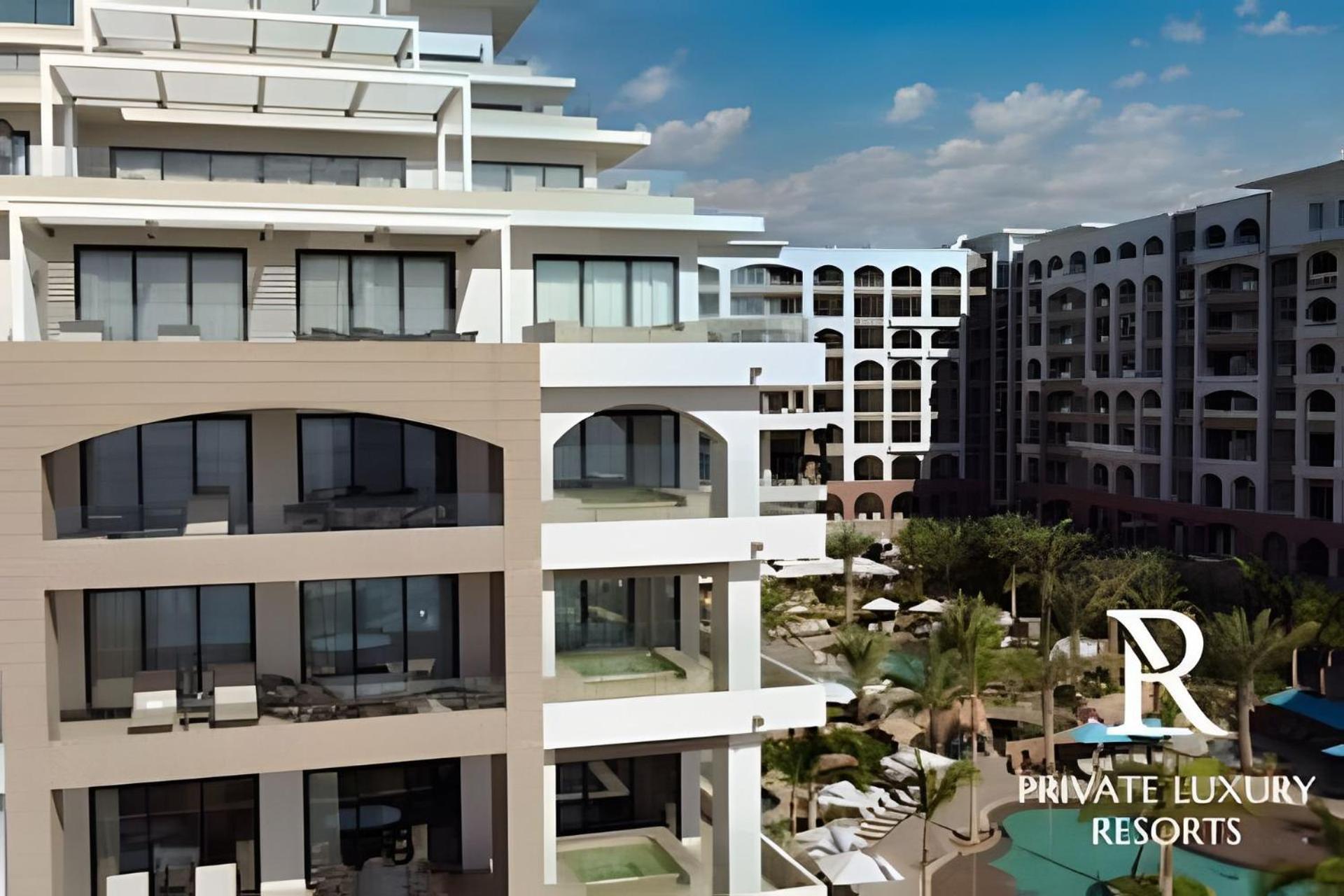 Three Bdr Penthouse Ocean Front-Villa La Valencia view 2