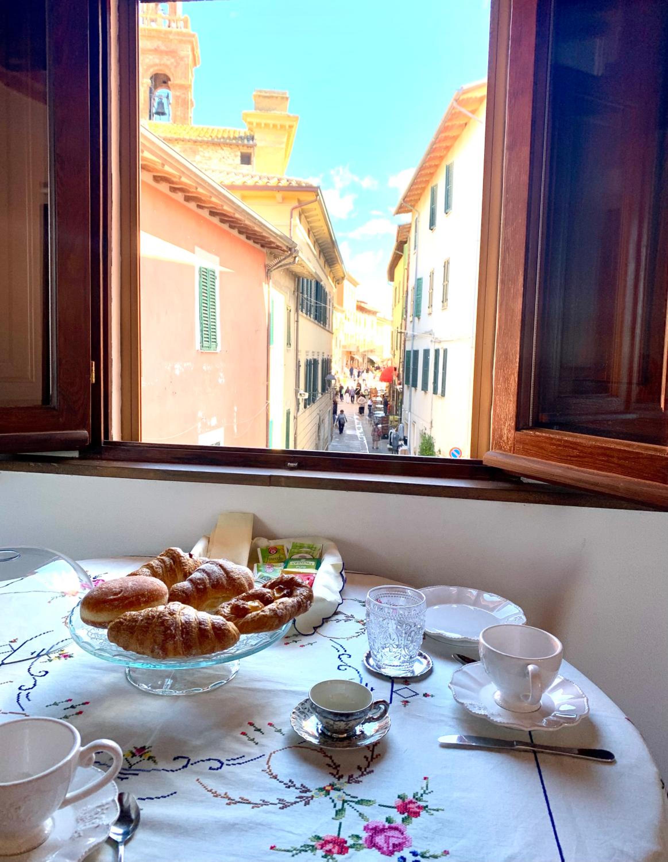 Porta Senese Suite