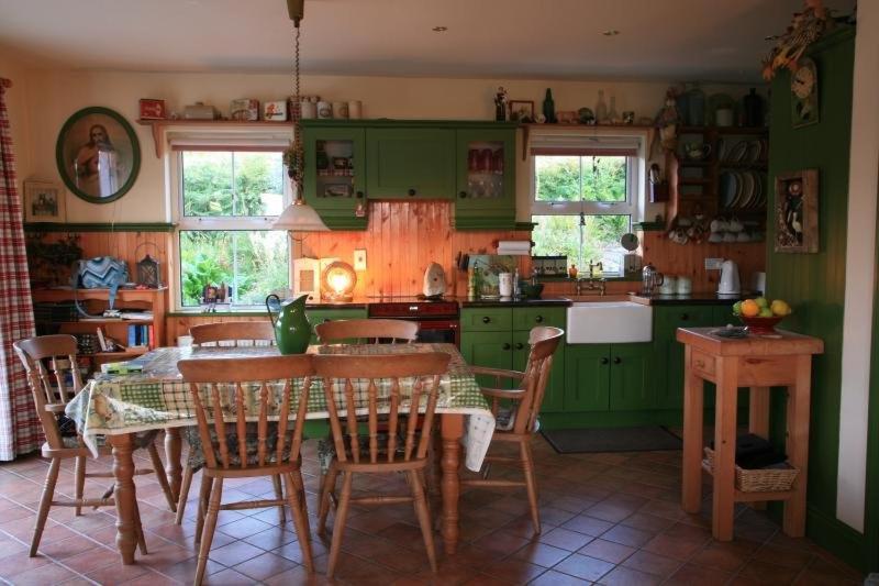 Herons Cove Cottage - Property Image 25