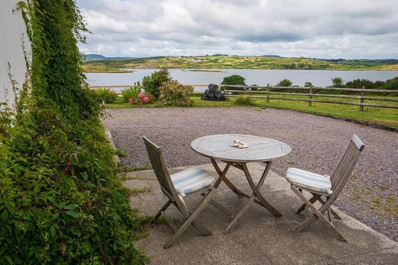 Herons Cove Cottage - Property Image 11