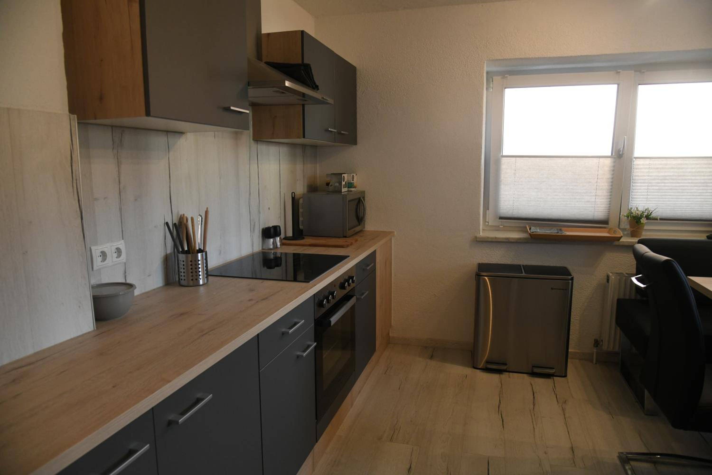 Conveniently Located Alpine Apartment