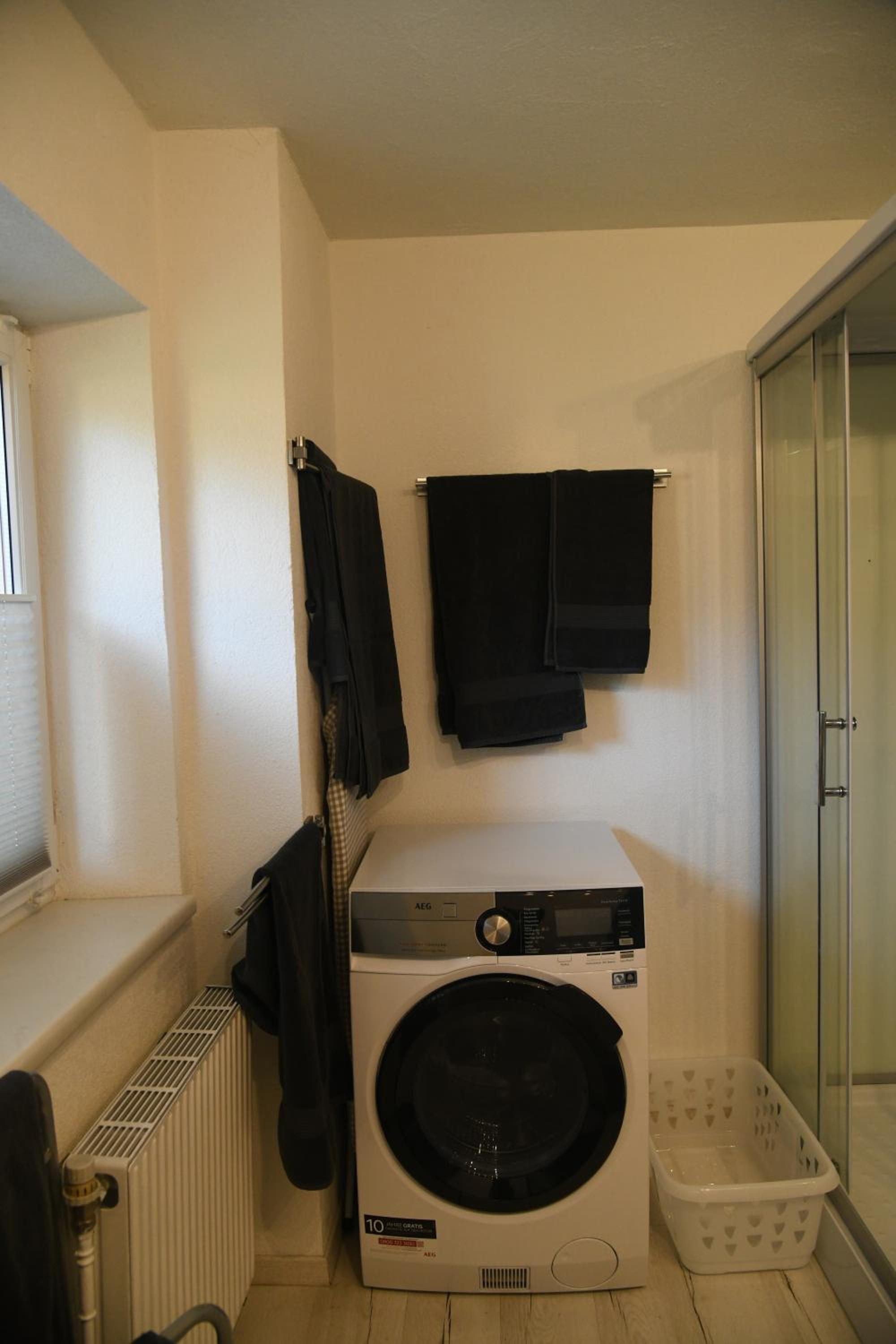 Conveniently Located Alpine Apartment
