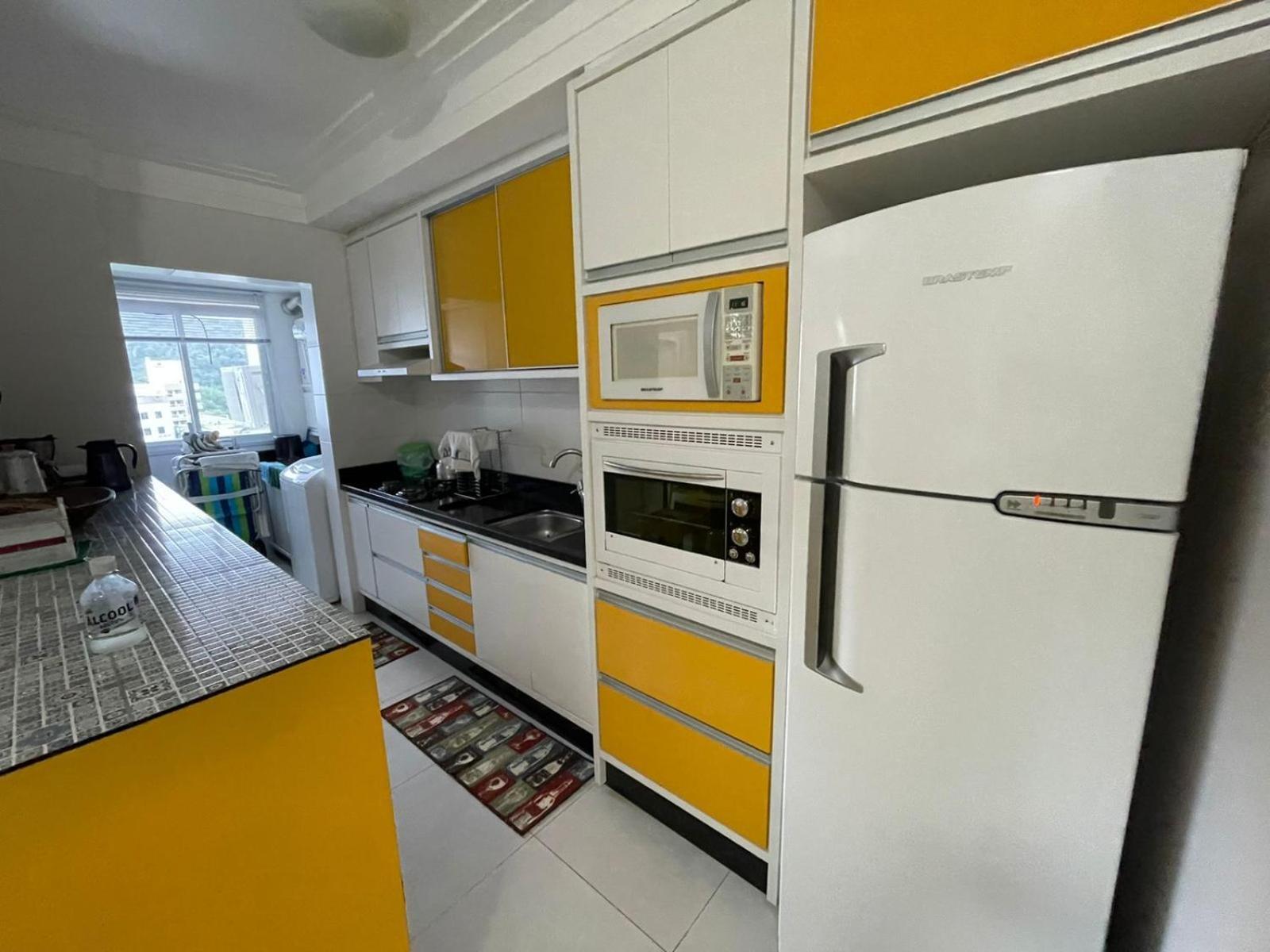 Cód 61 - Excelente apartamento com 2 suítes