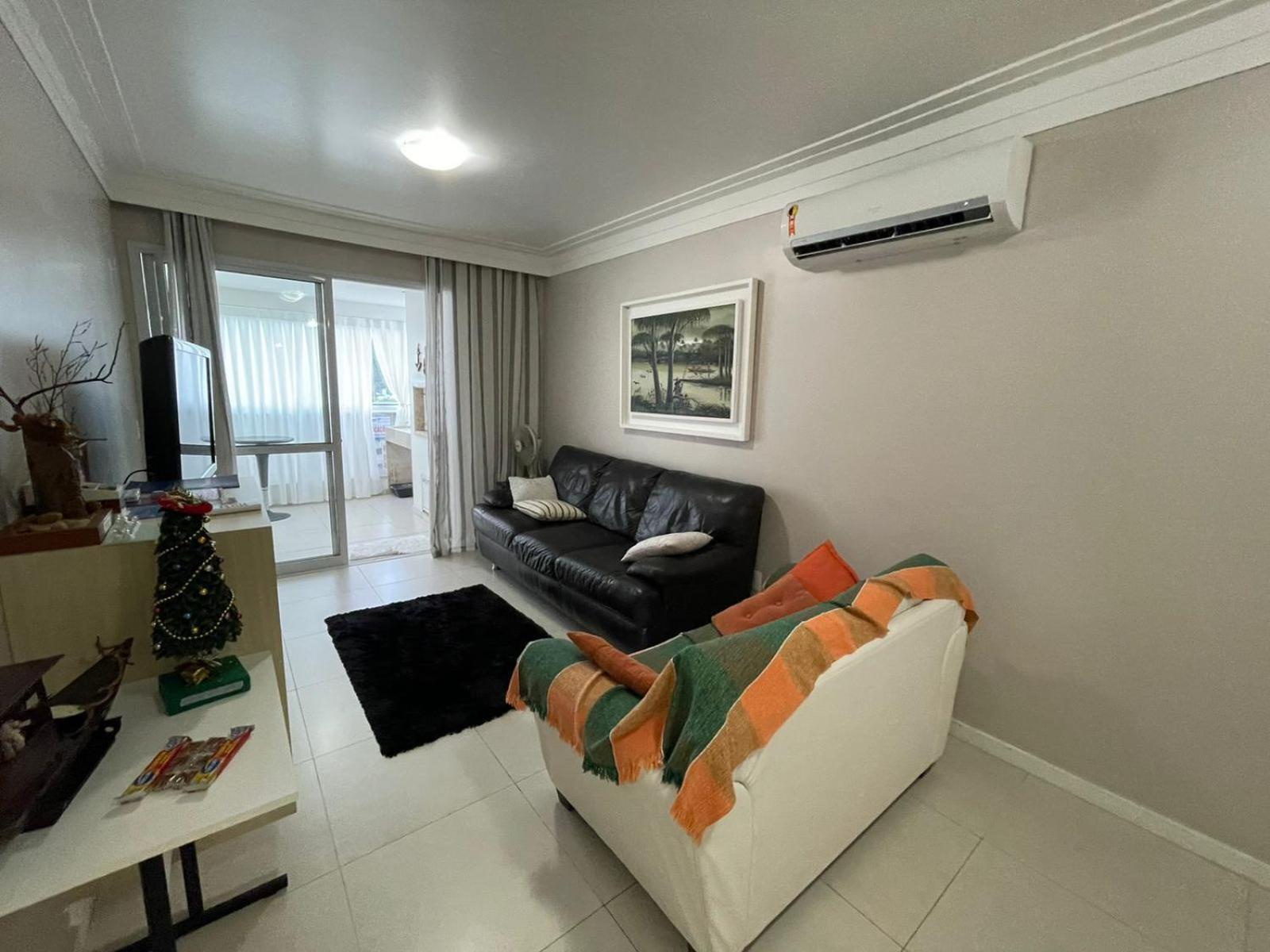 Cód 61 - Excelente apartamento com 2 suítes